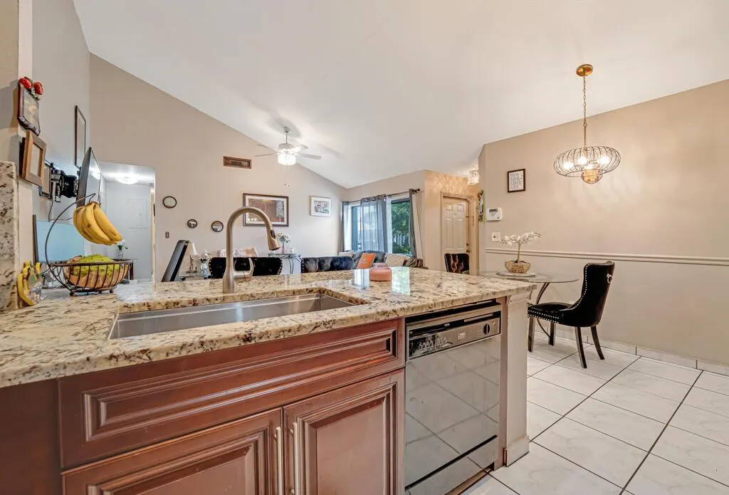 1139 Summit Trail Circle, #B