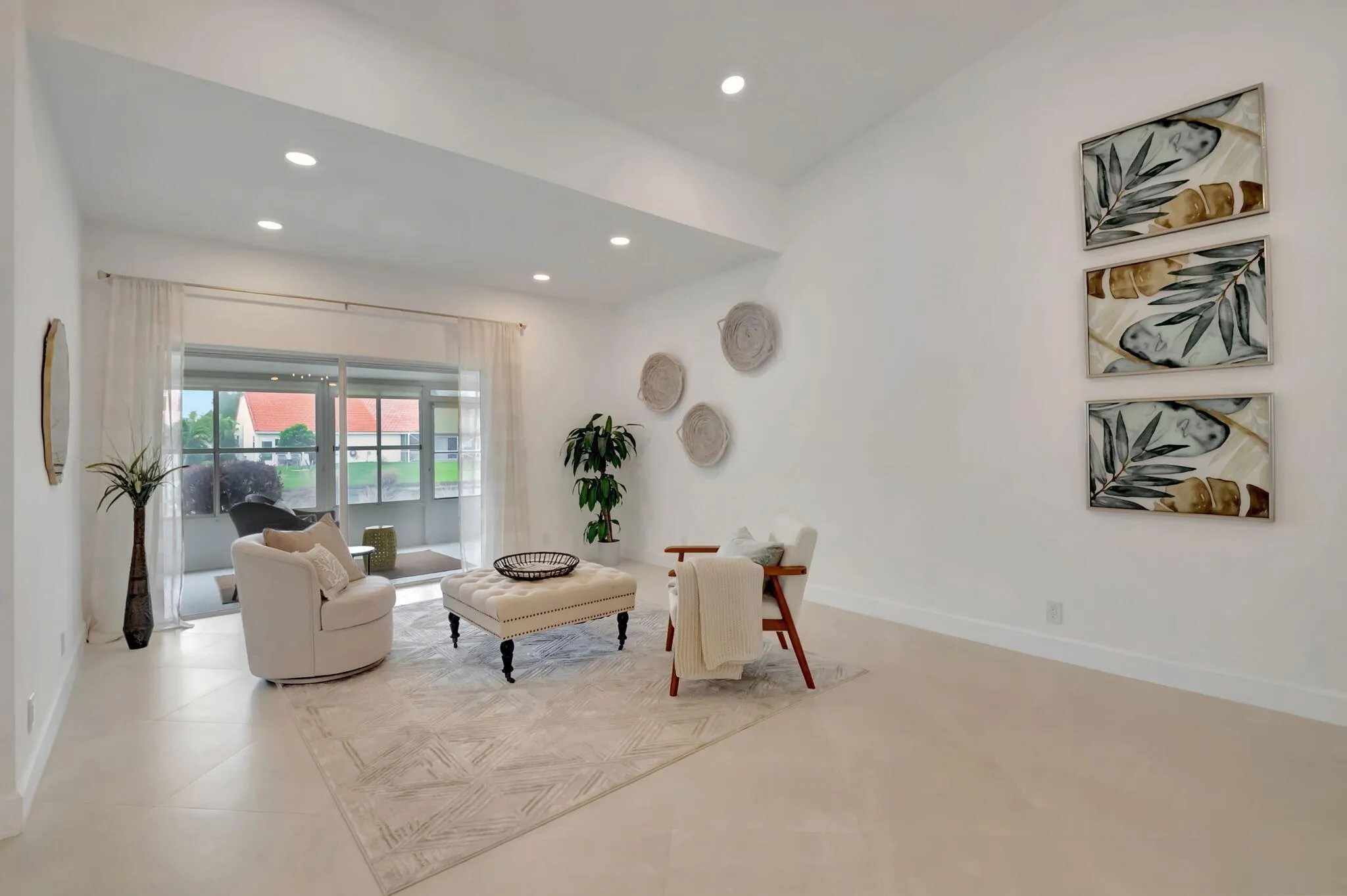 15465 Lake Magnolia Place