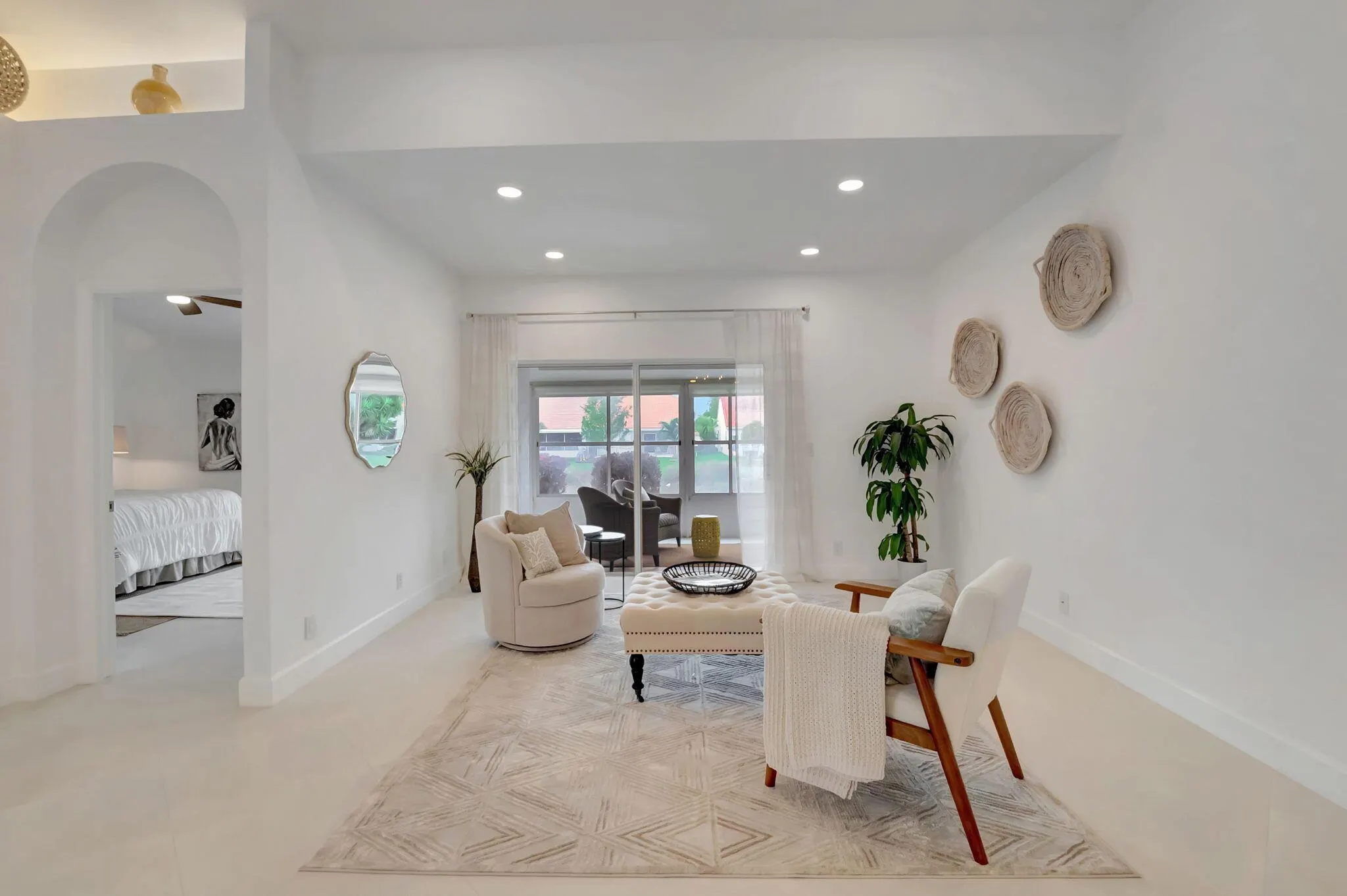 15465 Lake Magnolia Place