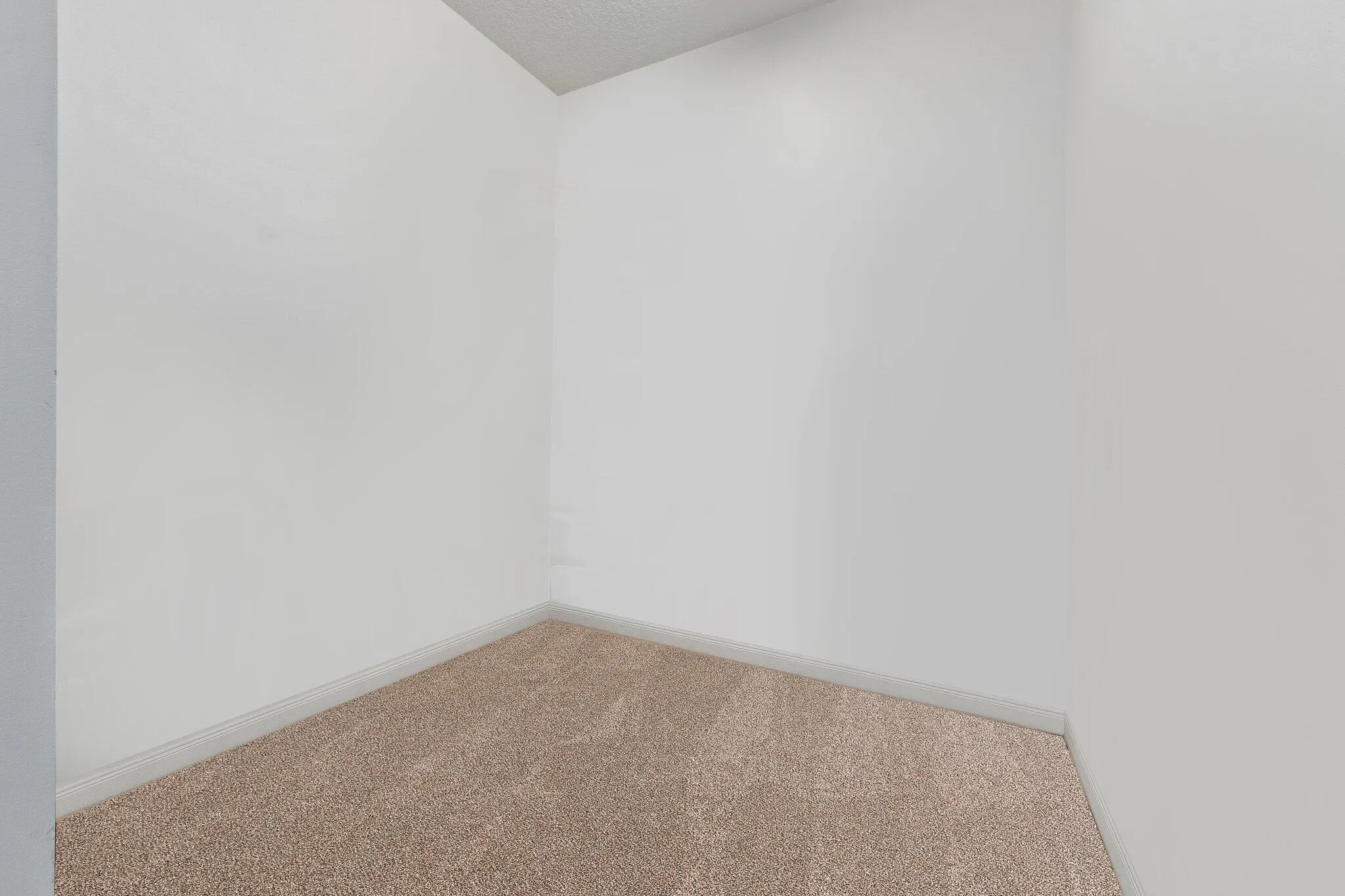 13 Harbour Isle Drive W, #Ph02