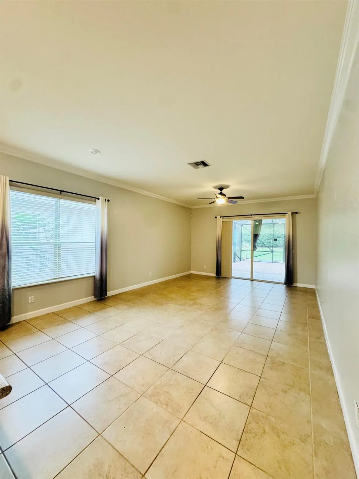 1807 Berkshire Circle SW
