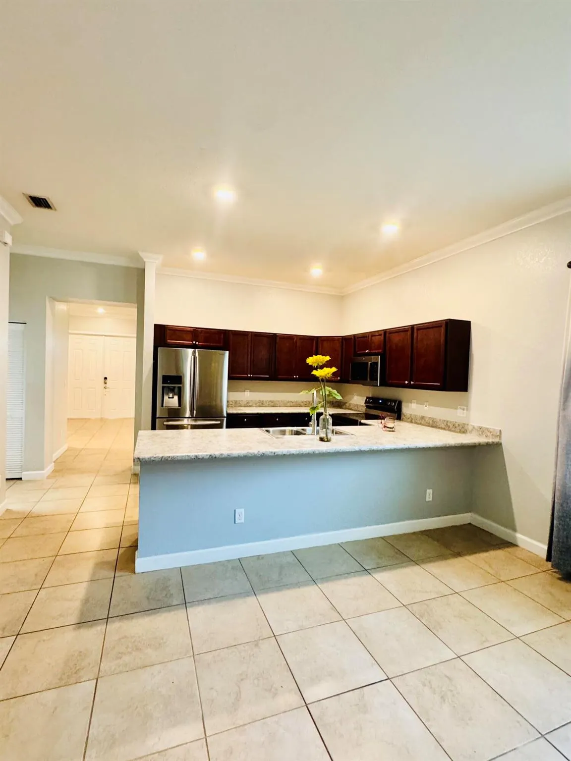1807 Berkshire Circle SW