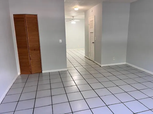 1721 NW 15th View, #Unit 12