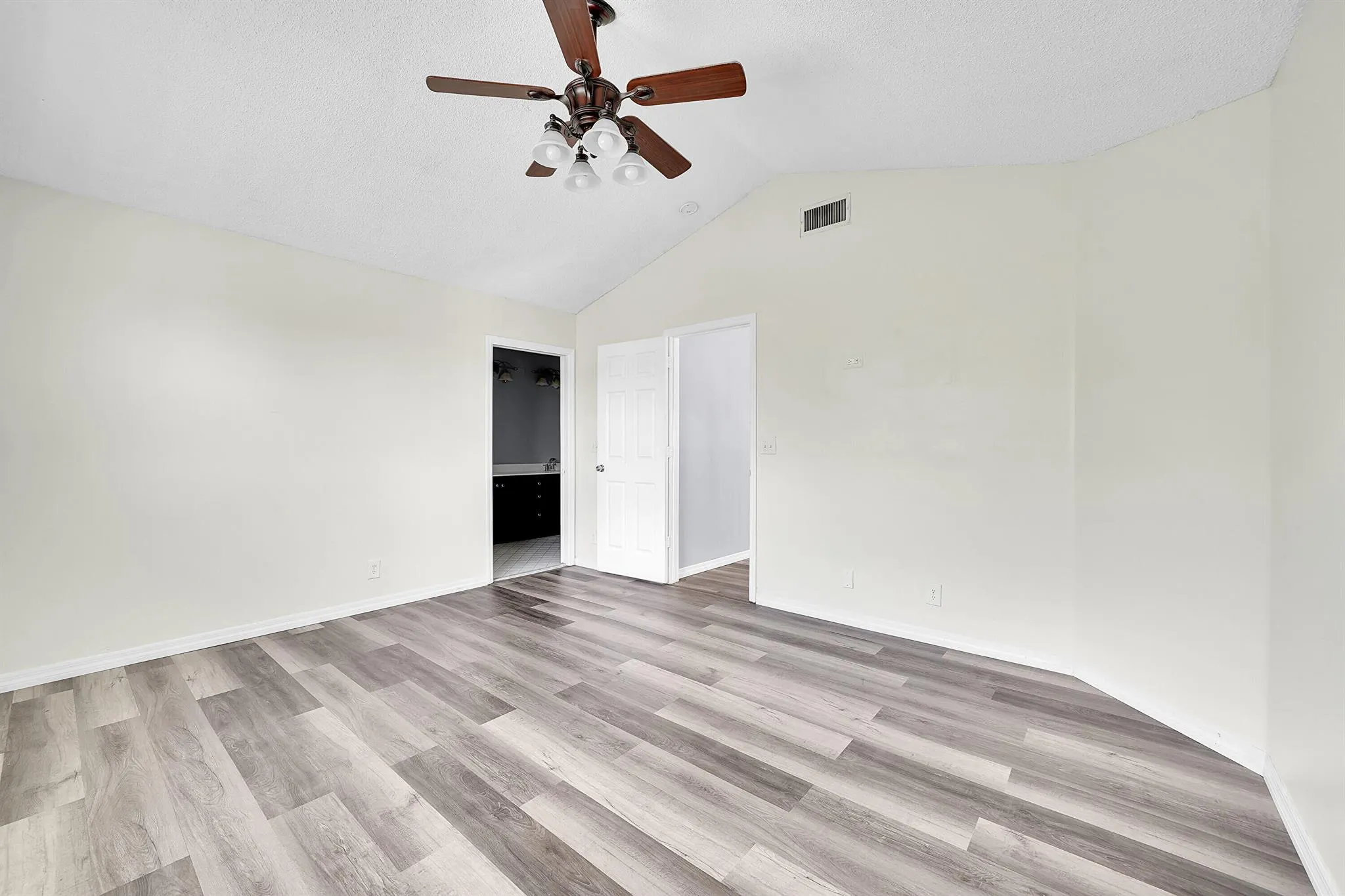 2865 NW 68th Lane