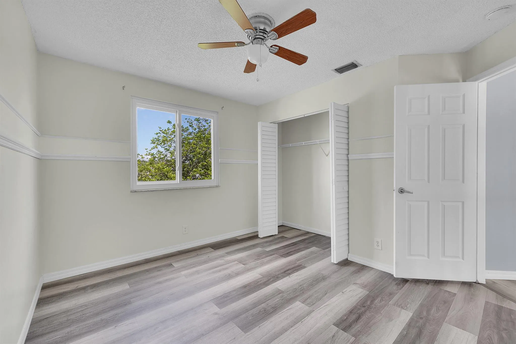 2865 NW 68th Lane