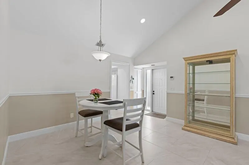 702 Wingfoot Drive, #D