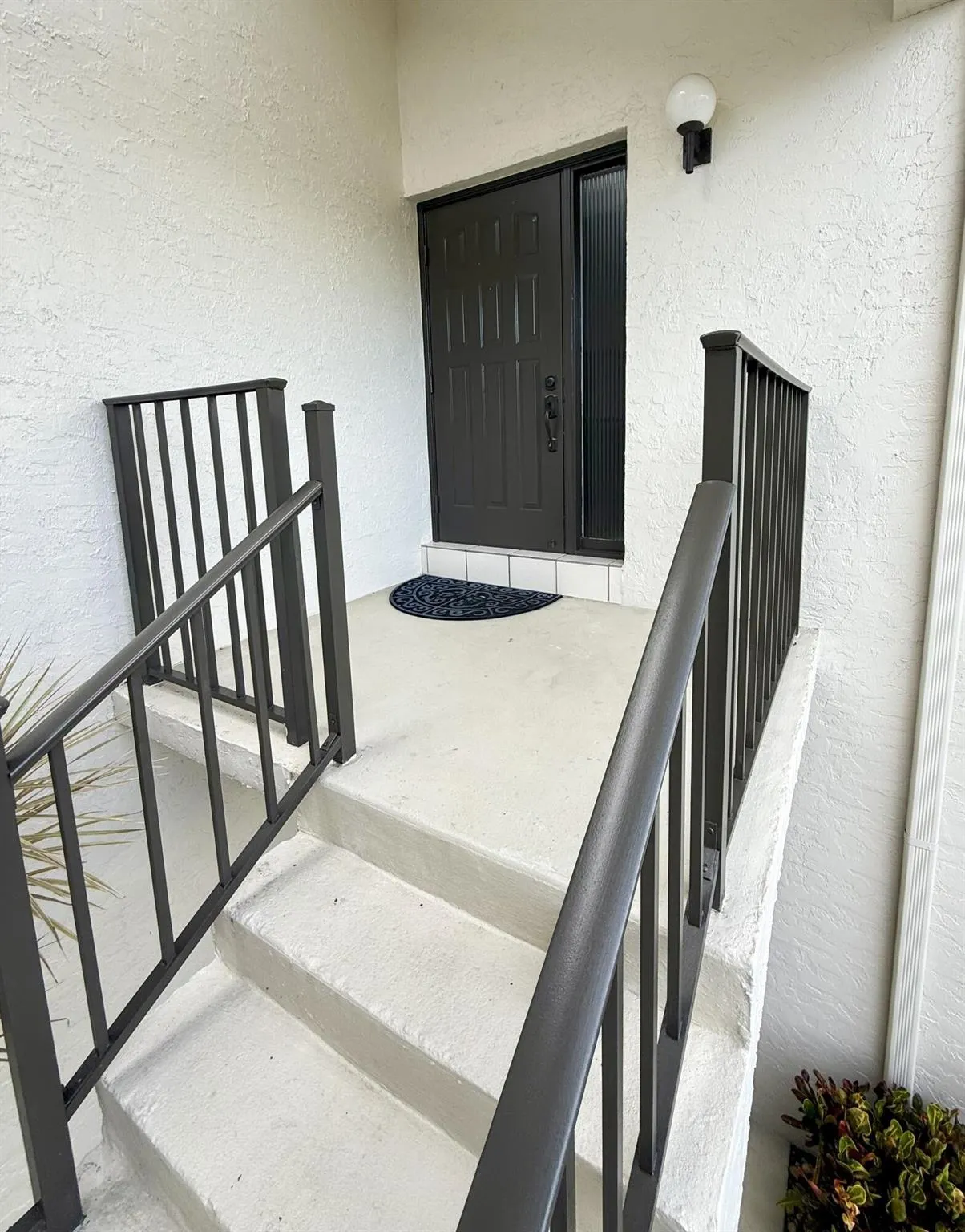 702 Wingfoot Drive, #D