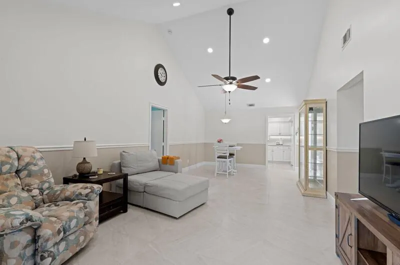 702 Wingfoot Drive, #D