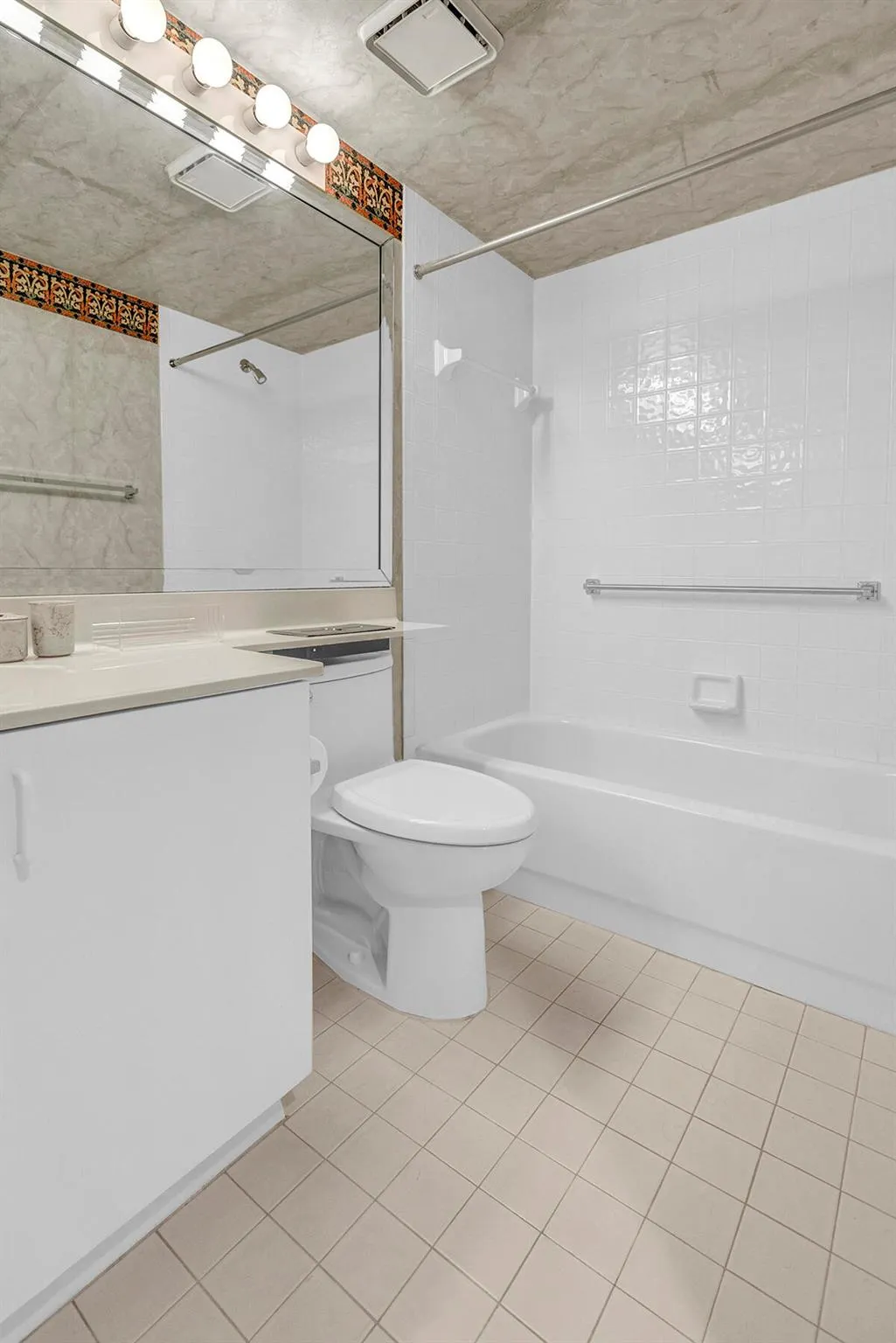 7562 Trent Drive, #306