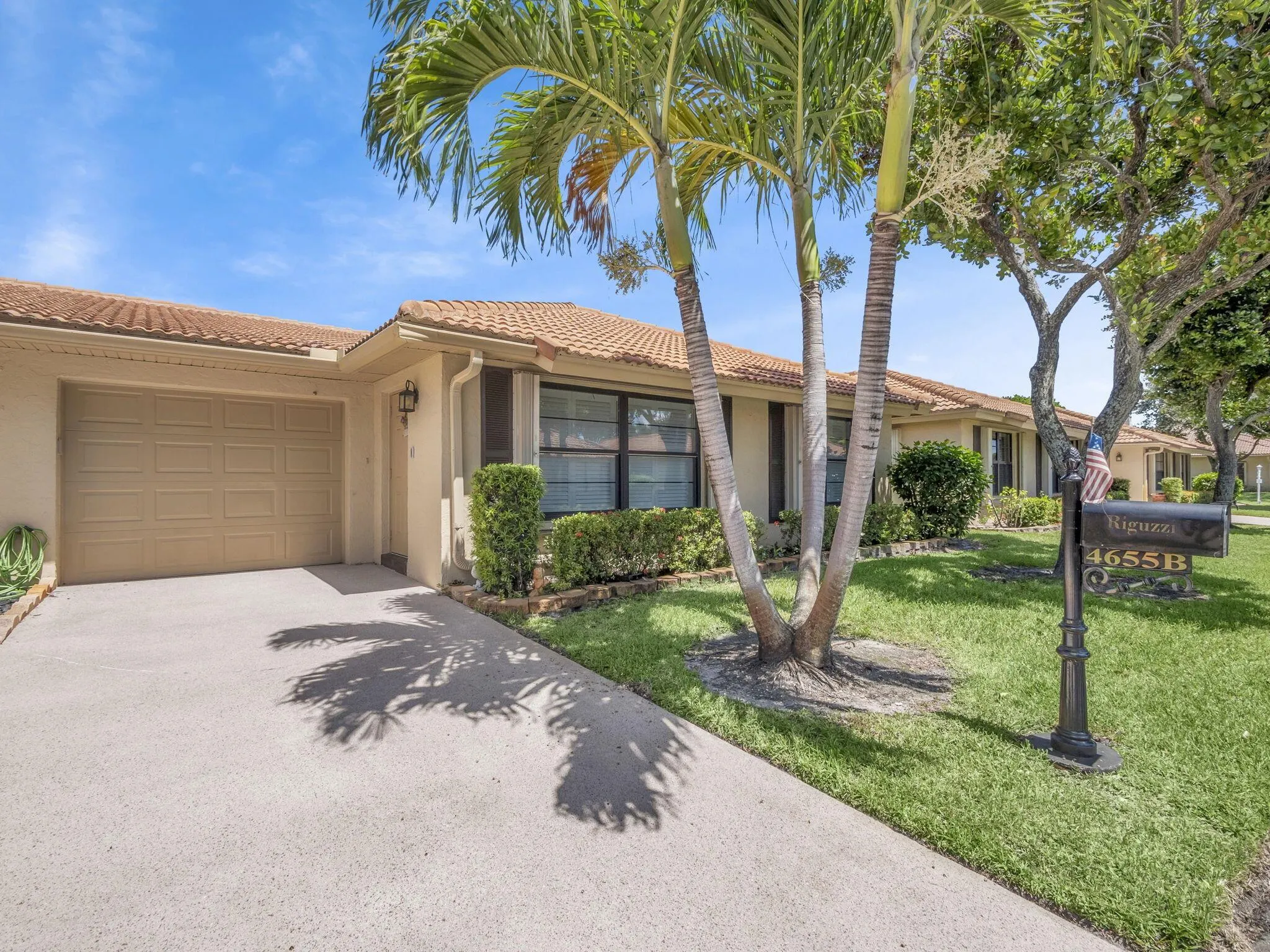 4655 Mahoe Place, #B