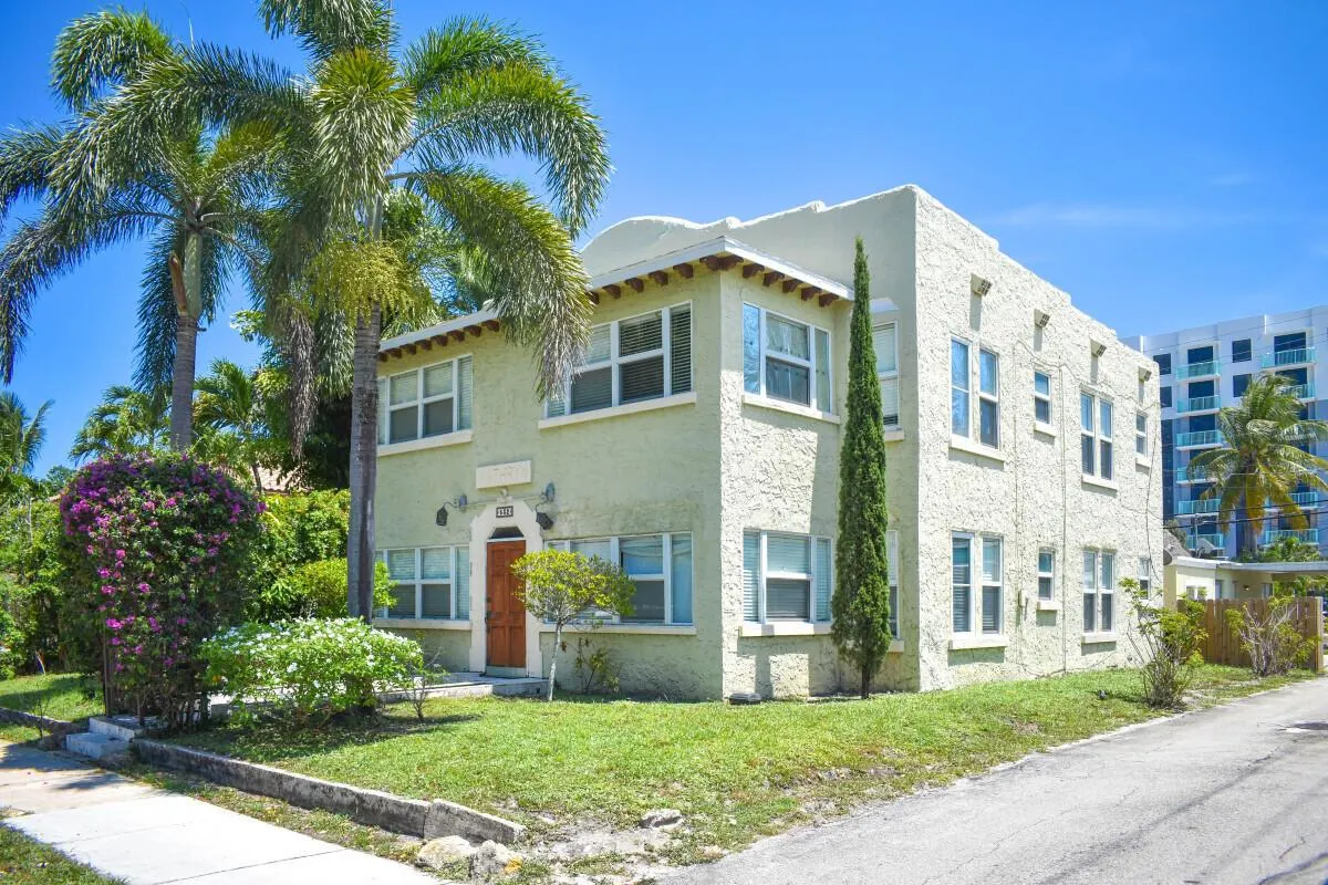 532 26th Street