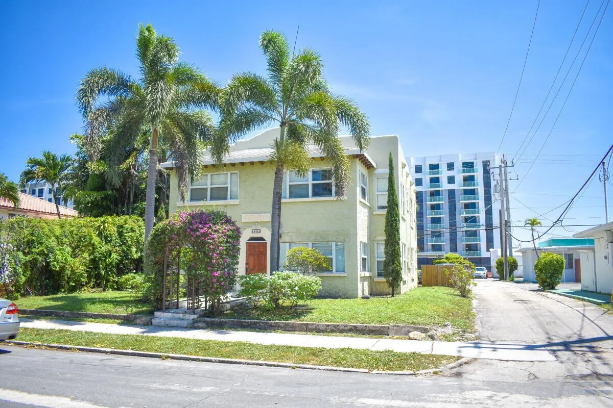 532 26th Street