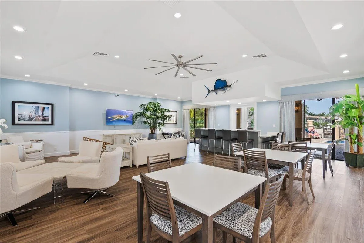2379 Treasure Isle Drive, #28
