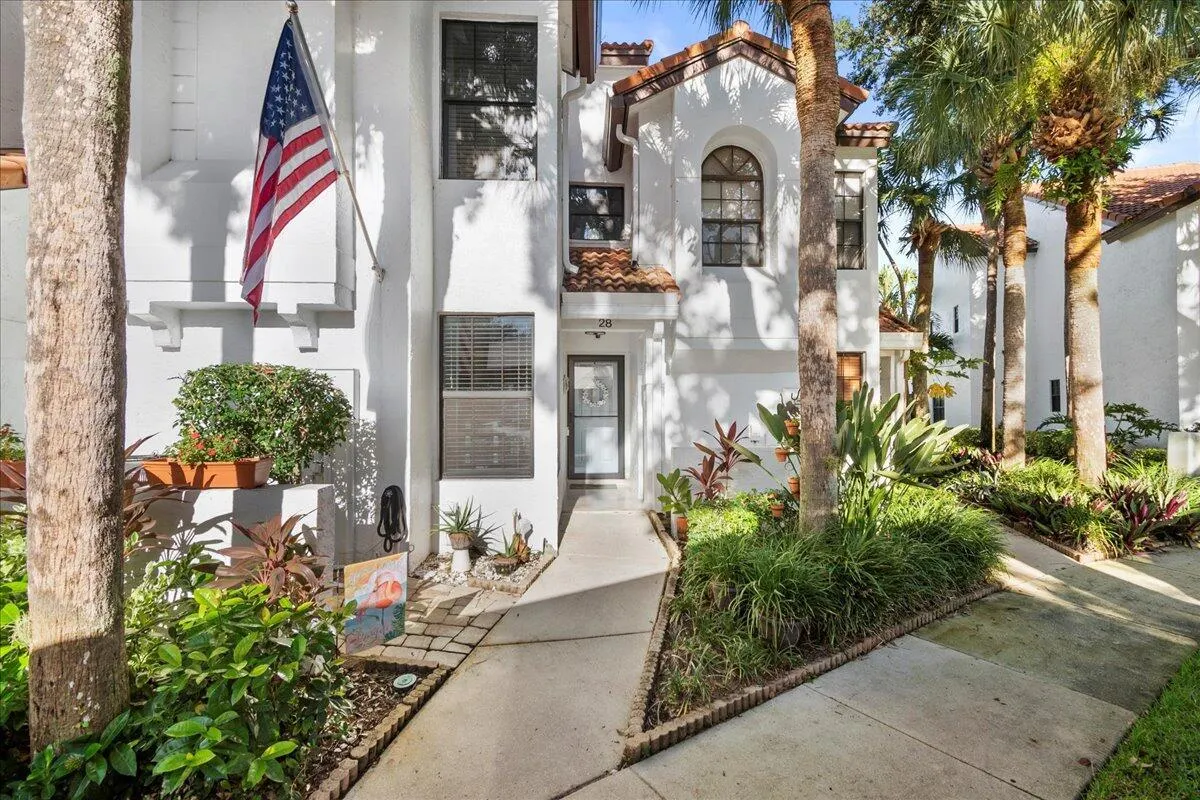2379 Treasure Isle Drive, #28