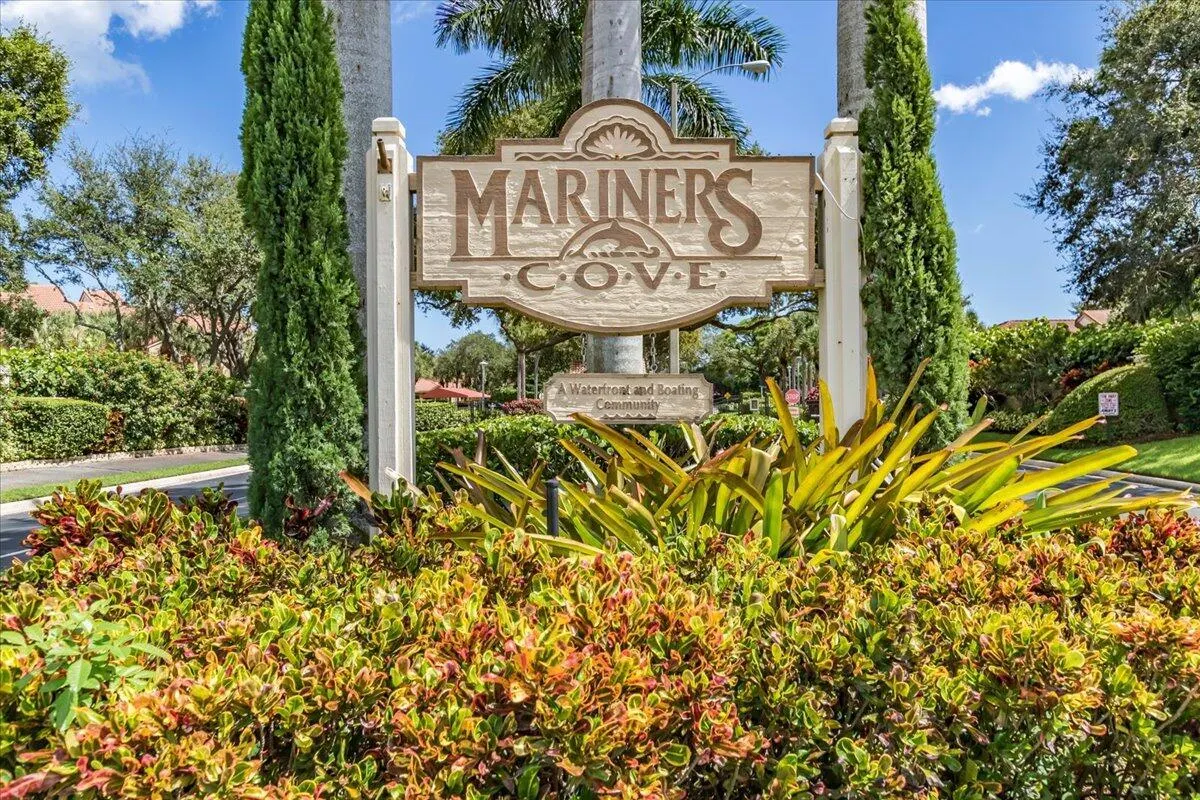 2379 Treasure Isle Drive, #28