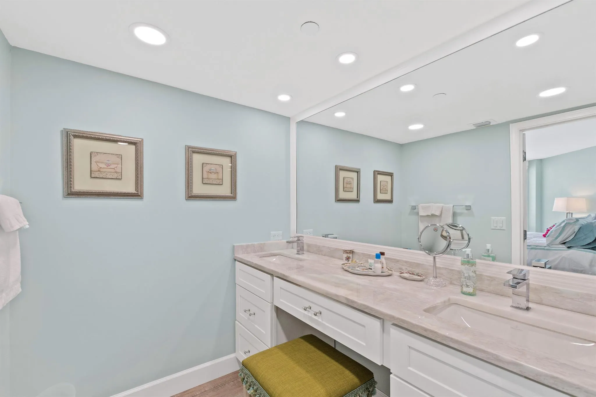 3560 S Ocean Boulevard, #706