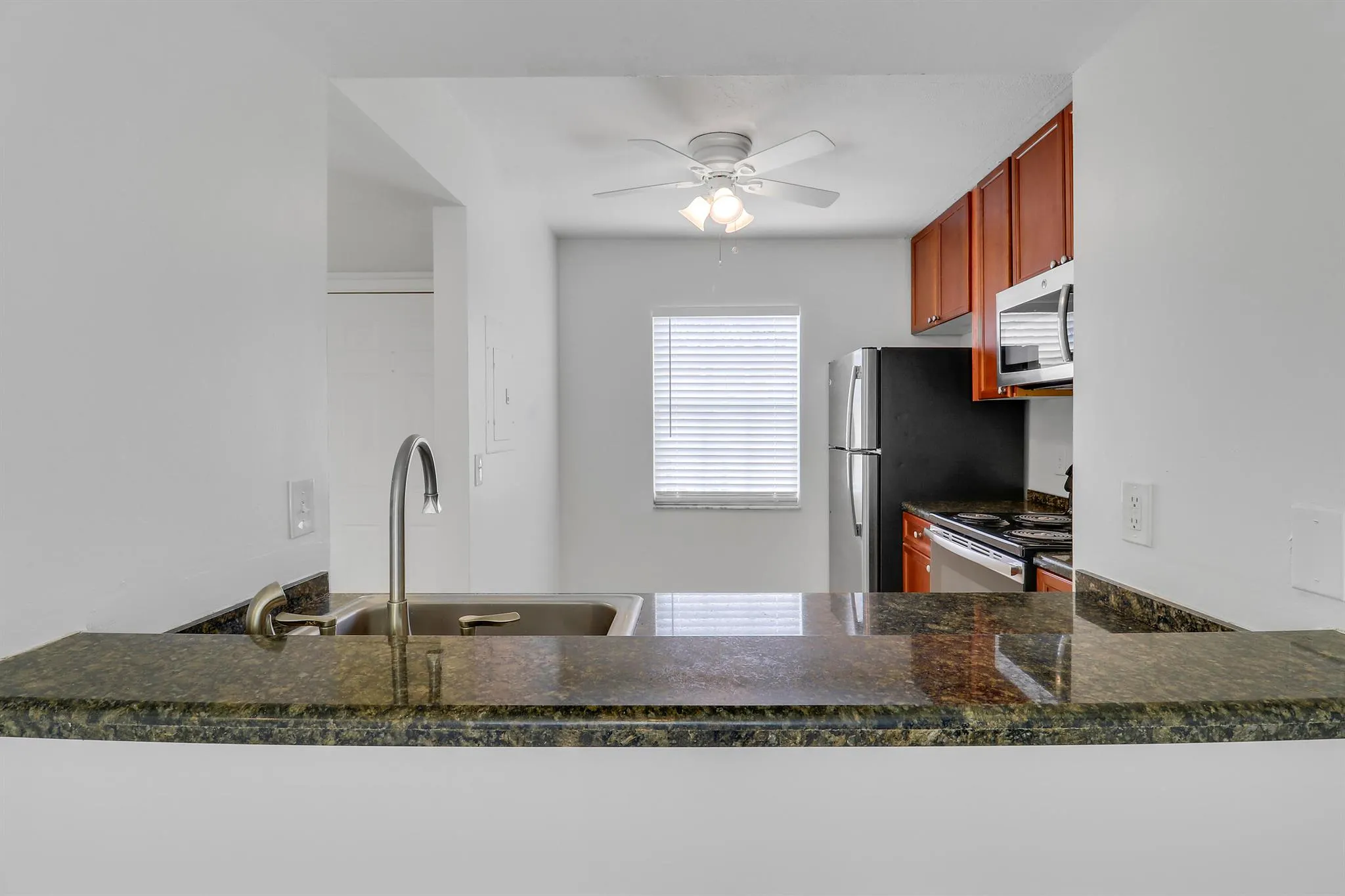 1025 Lake Shore Drive, #202