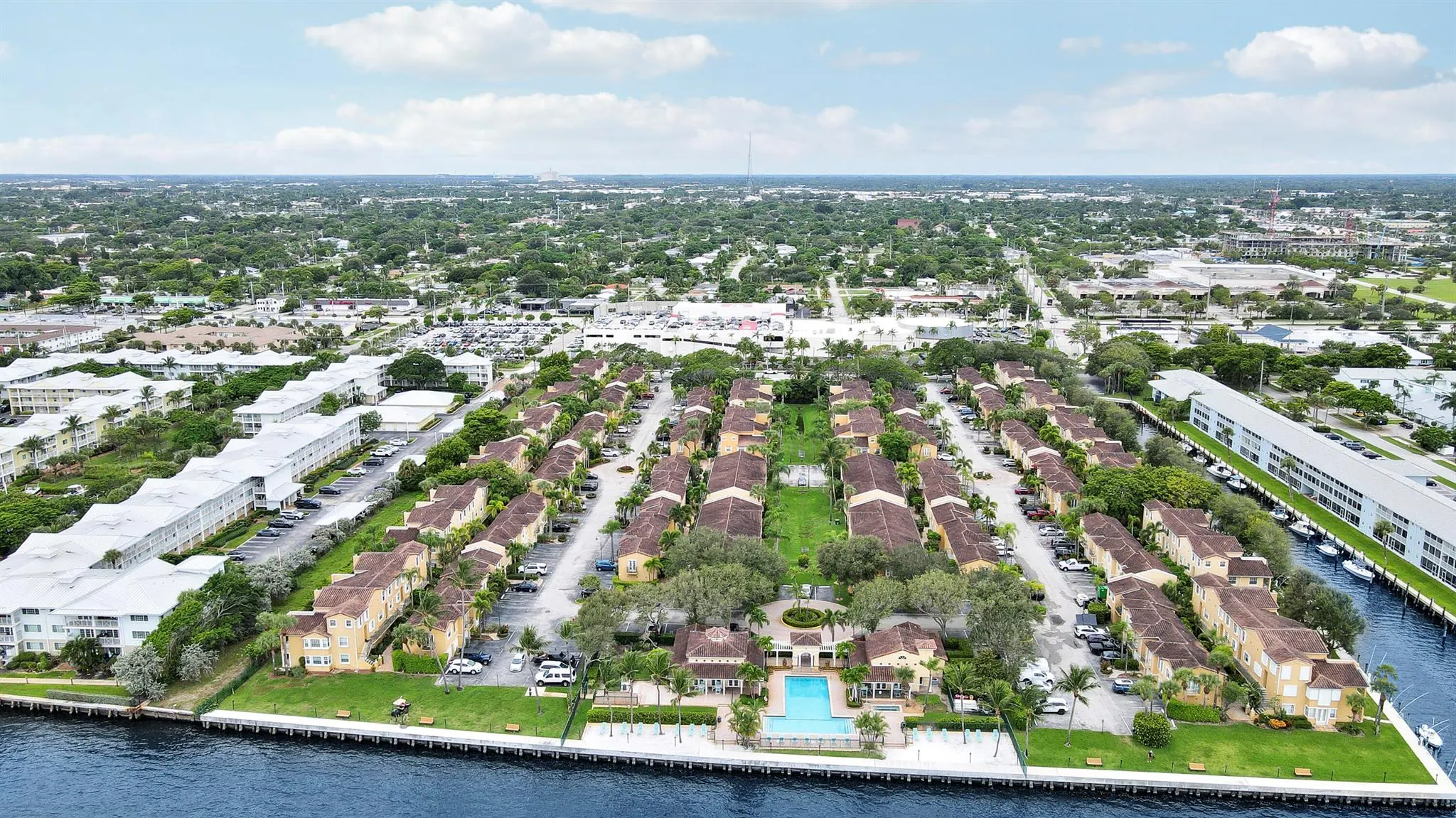 1025 Lake Shore Drive, #202