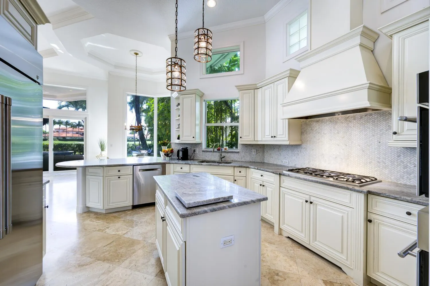 538 Les Jardin Drive