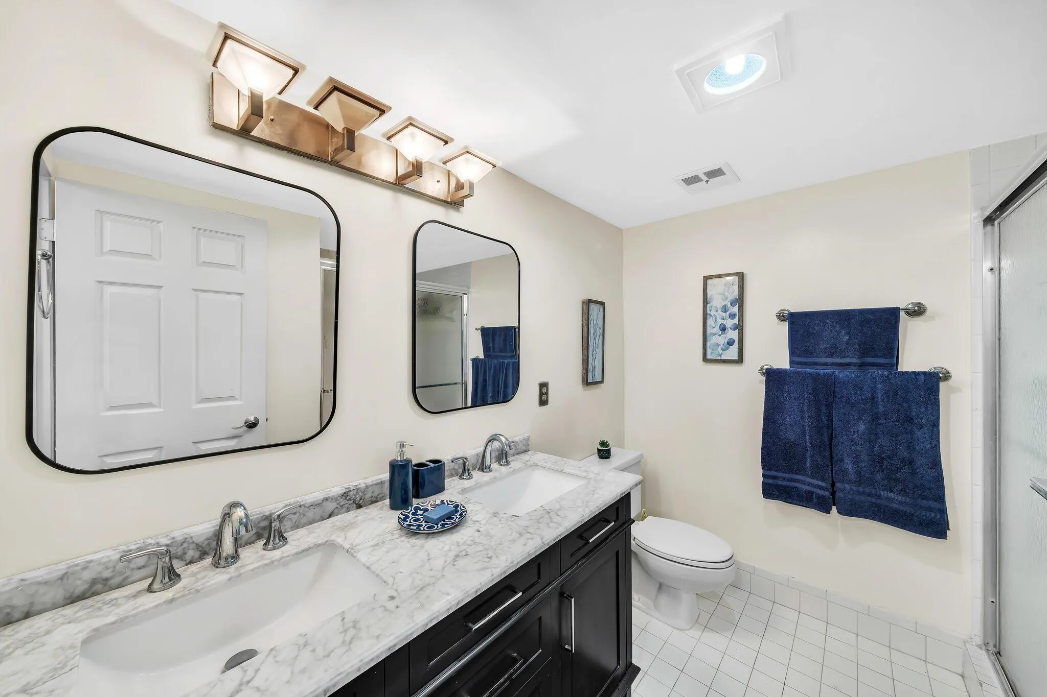 6342 Longboat Lane W, #201