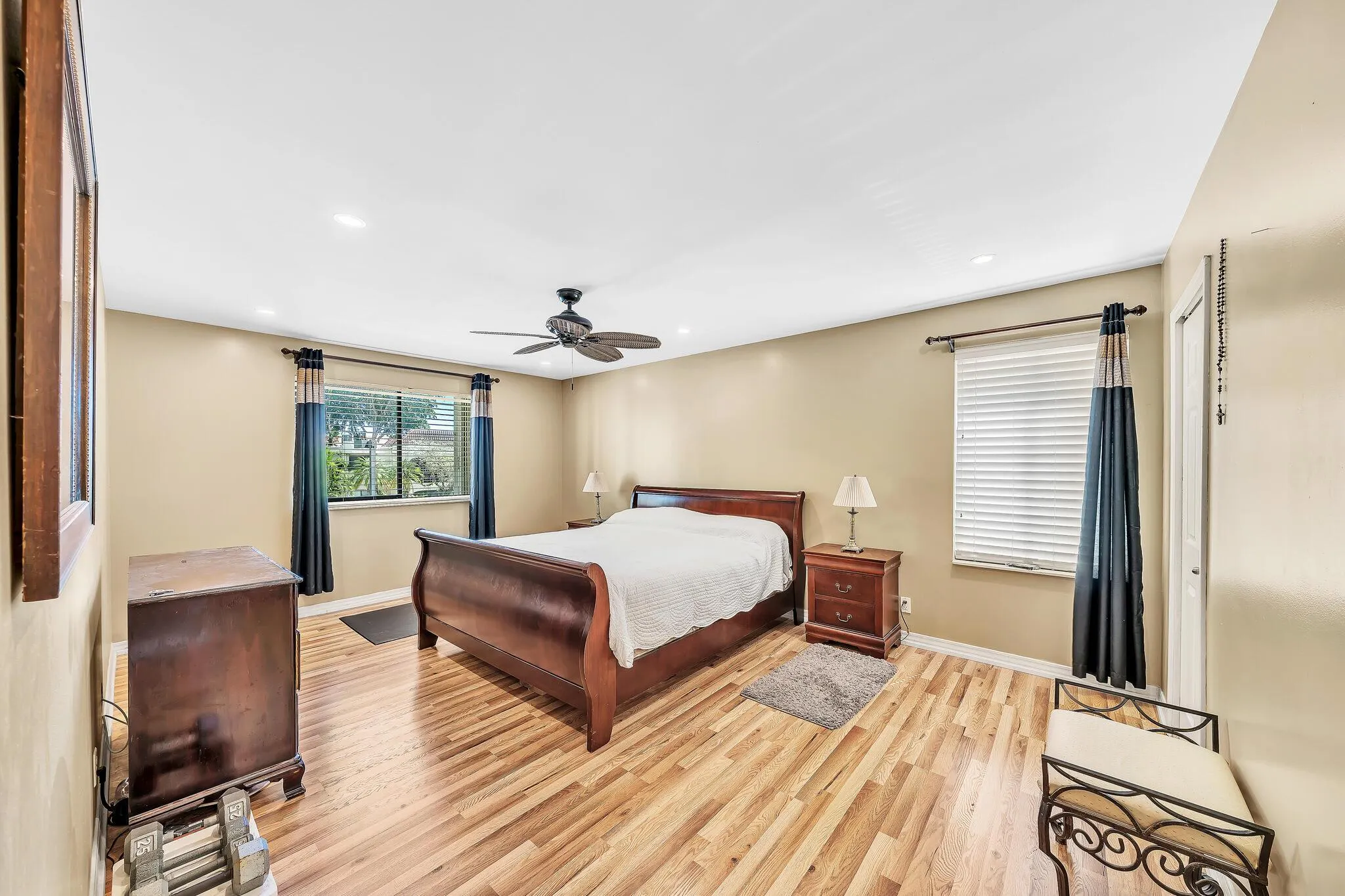6342 Longboat Lane W, #201