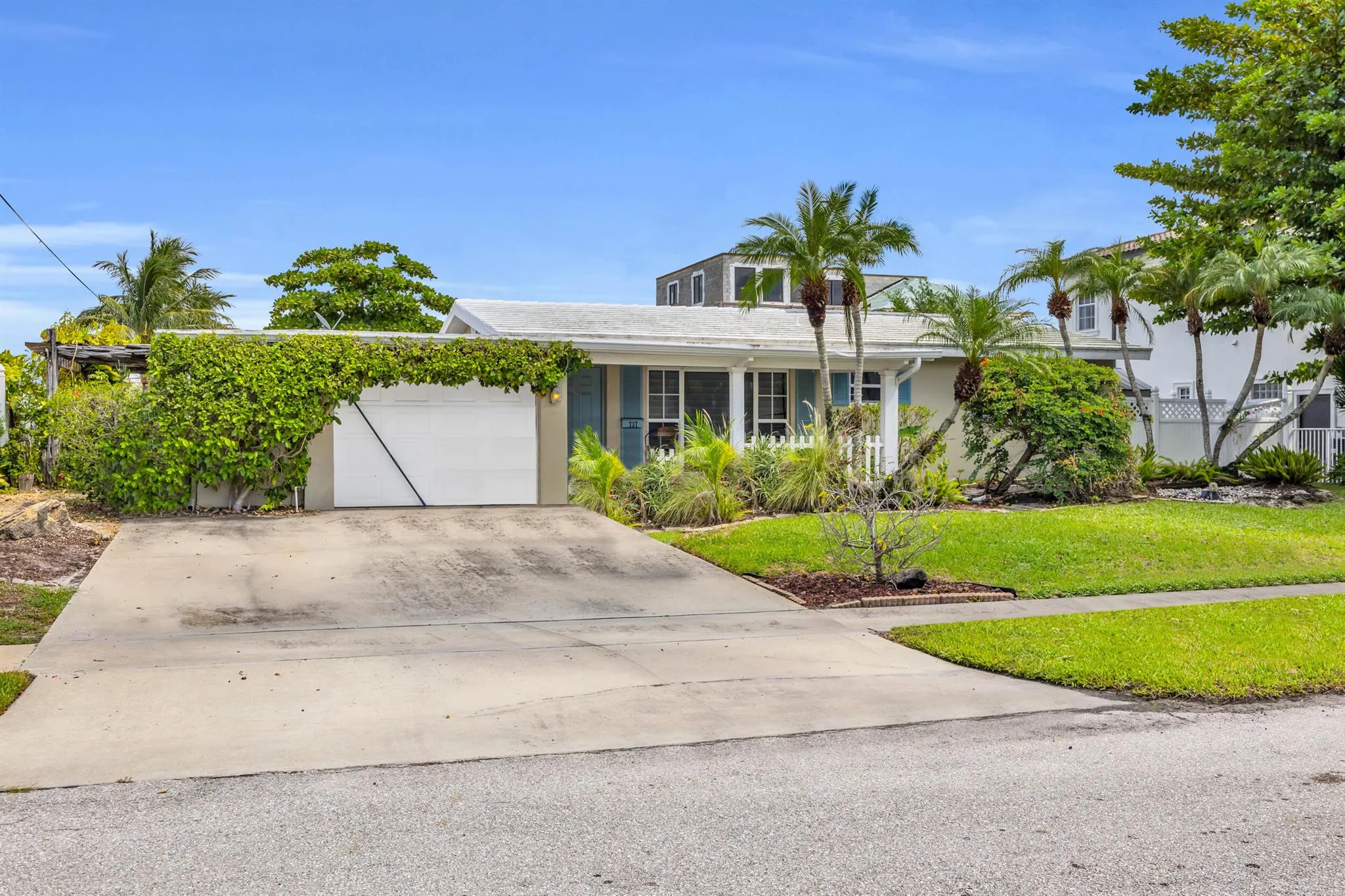 737 NE 71st Street