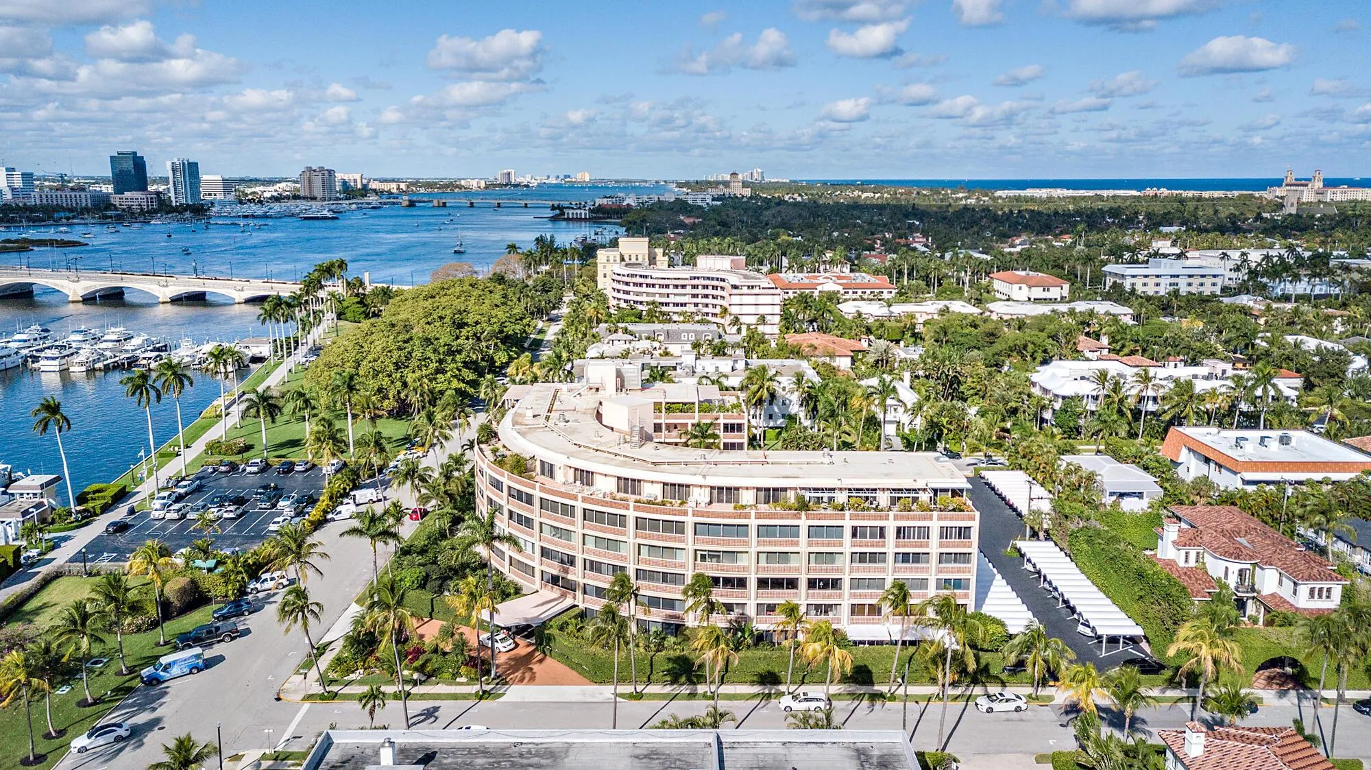 369 S Lake Drive, #2b