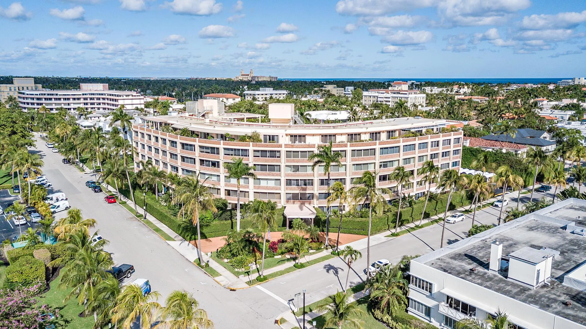 369 S Lake Drive, #2b