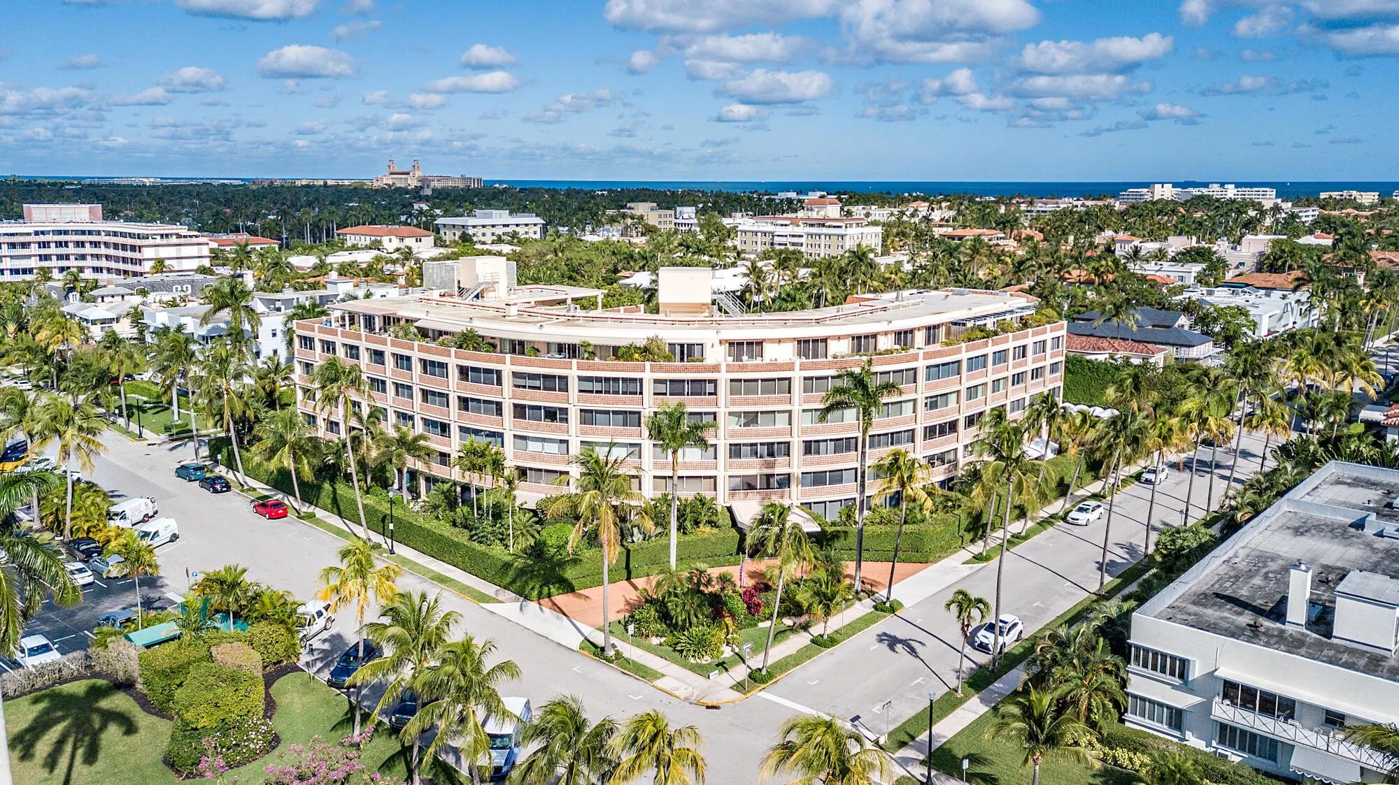 369 S Lake Drive, #2b