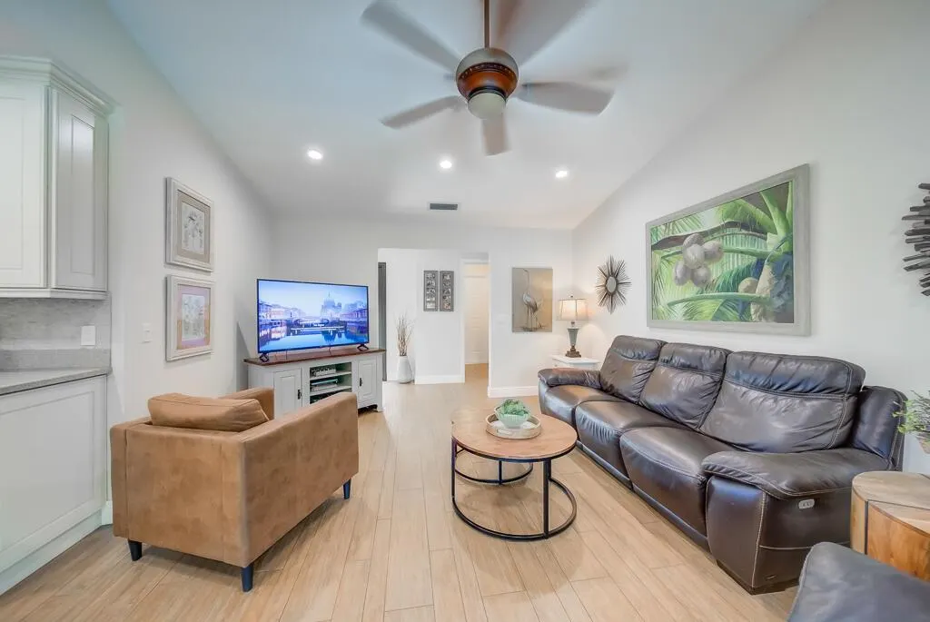 13951 Barberry Court