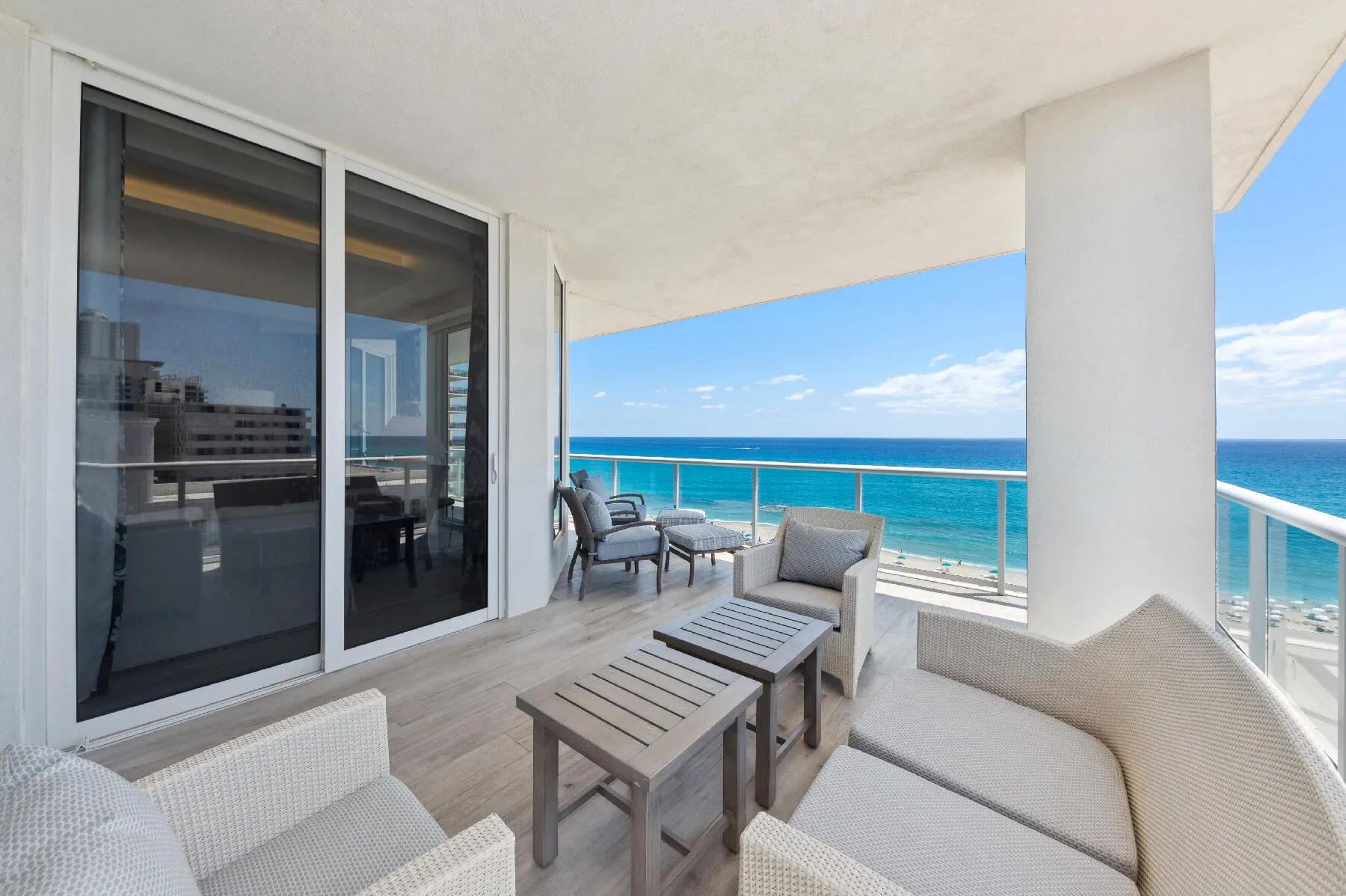 3730 N Ocean Drive, #10b