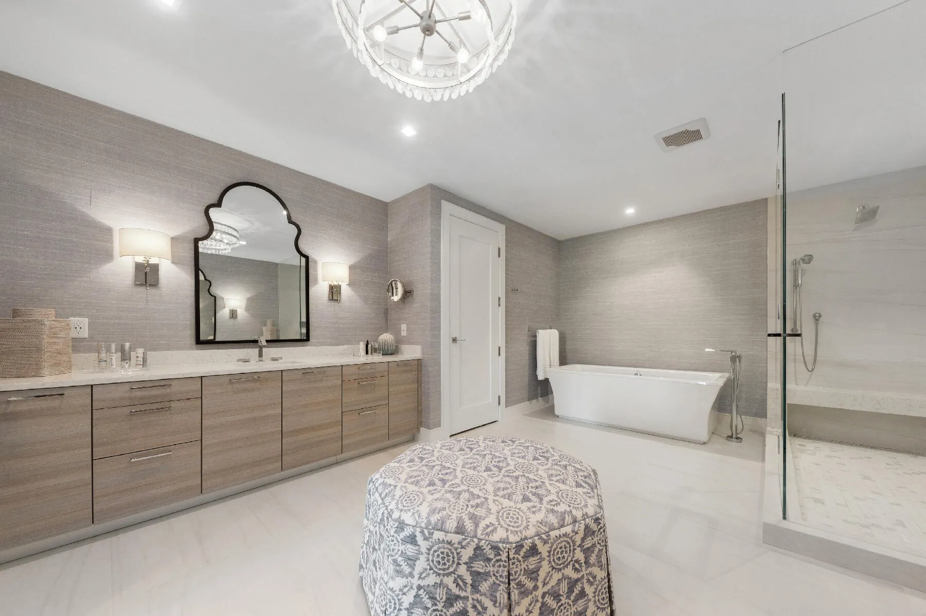 3730 N Ocean Drive, #10b