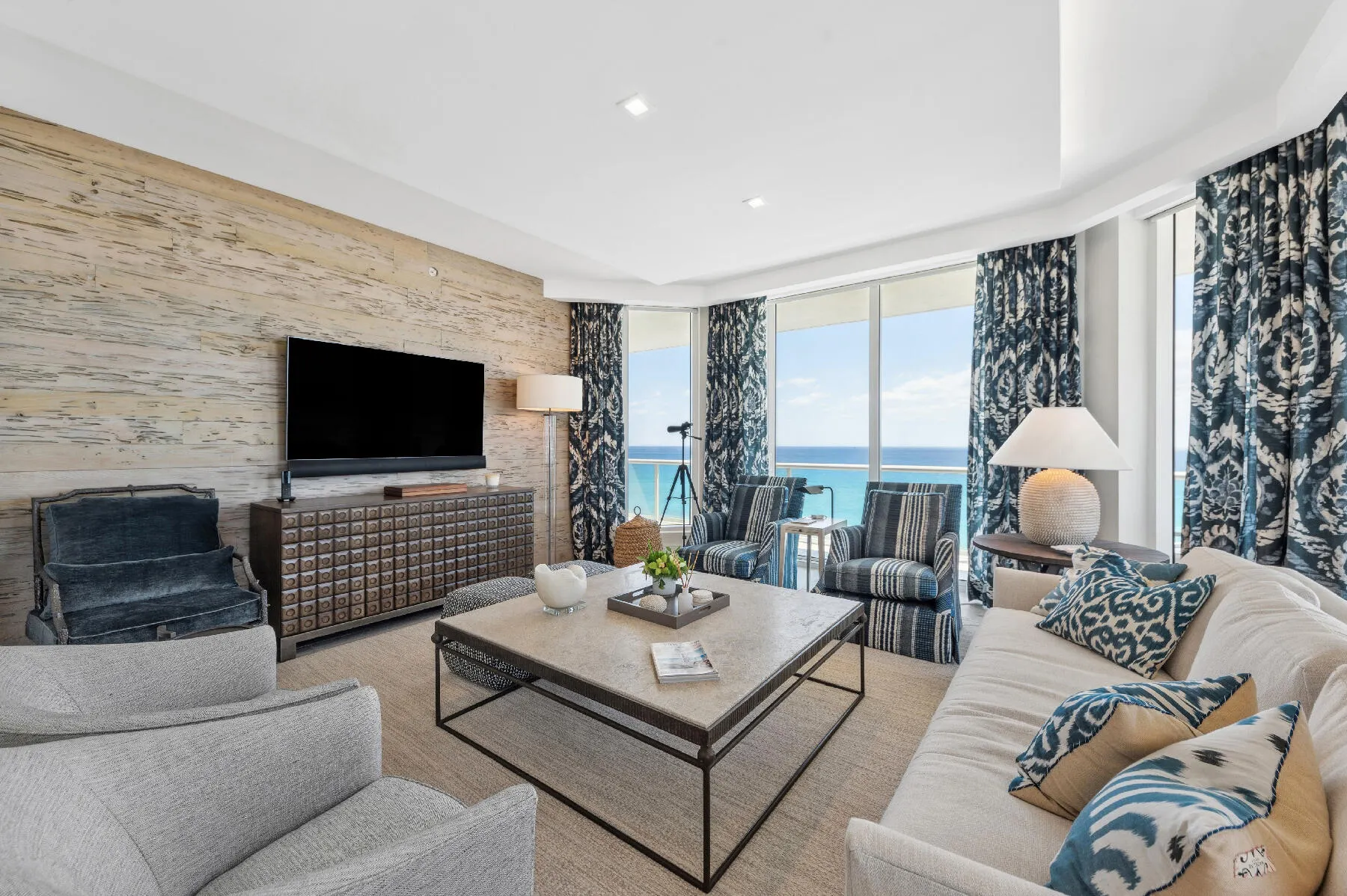 3730 N Ocean Drive, #10b