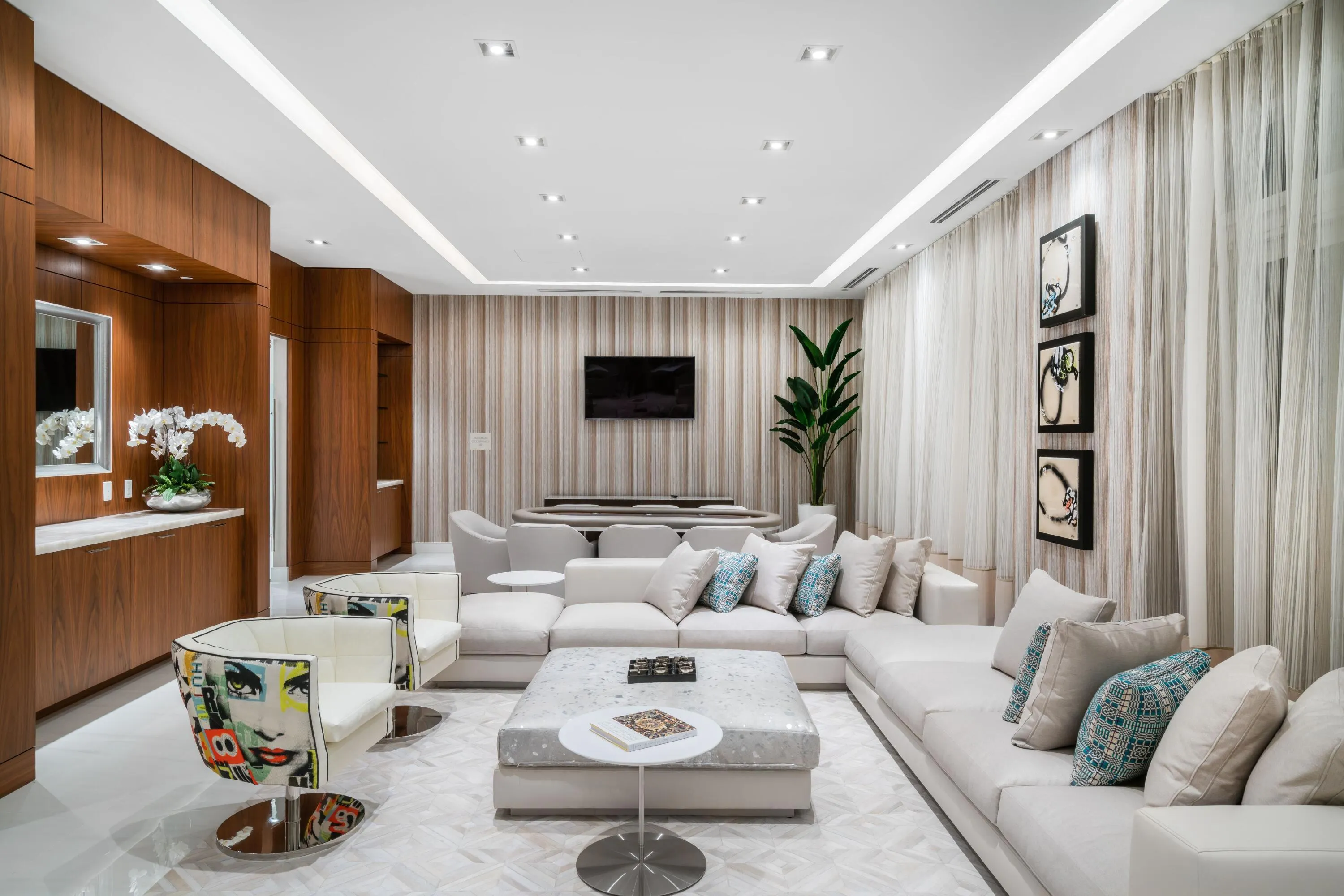 3730 N Ocean Drive, #10b