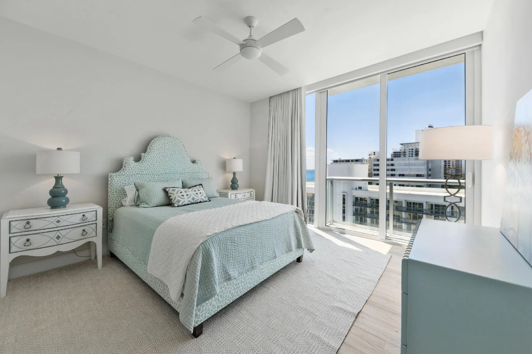 3730 N Ocean Drive, #10b