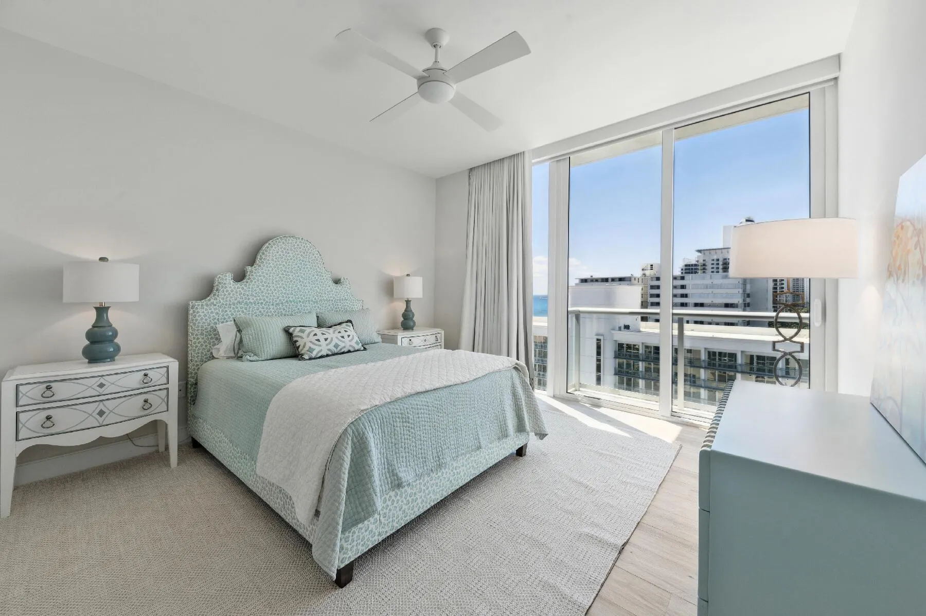 3730 N Ocean Drive, #10b