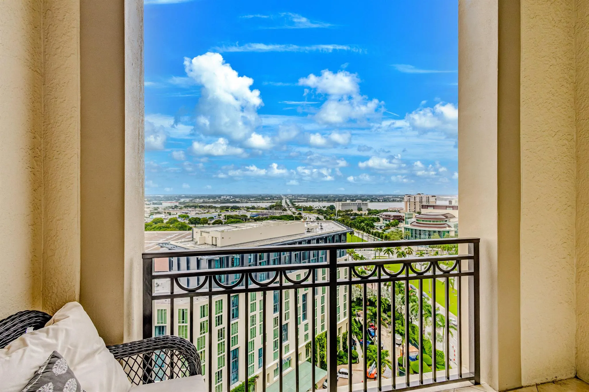 550 Okeechobee Boulevard, #Lph-12