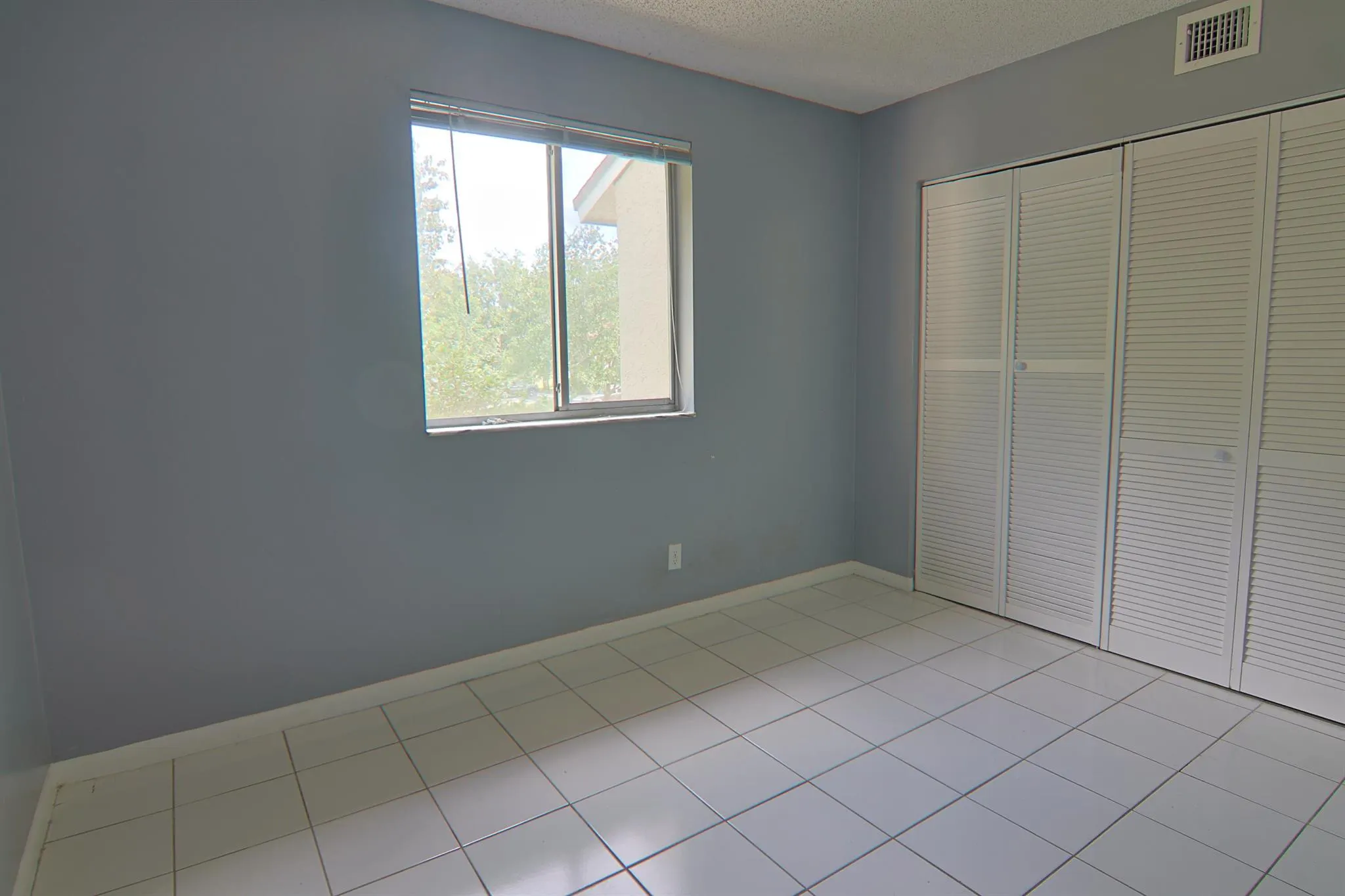 719 Gardens Drive, #202
