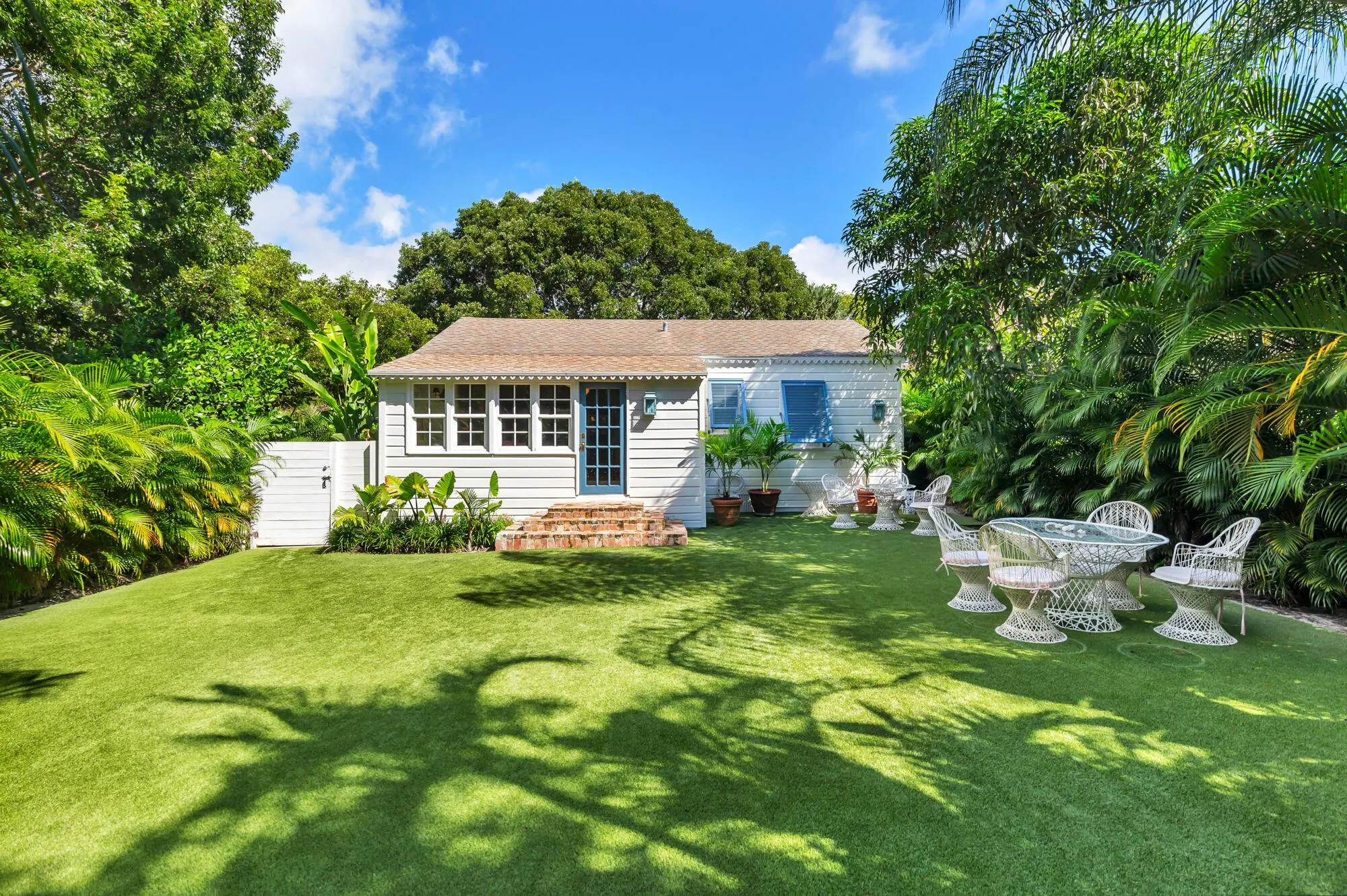 744 Avon Road