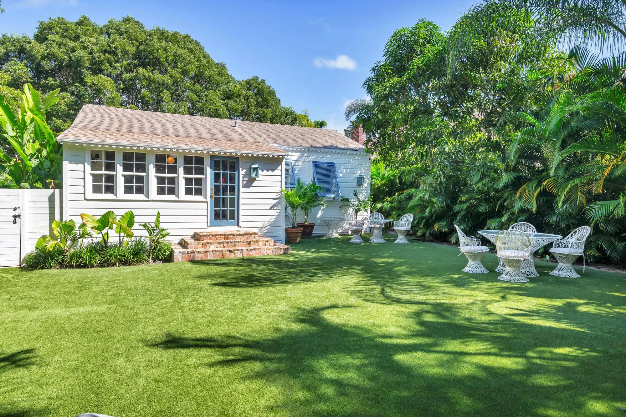744 Avon Road