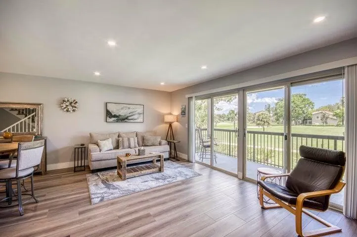 9239 SE Riverfront Terrace, #D