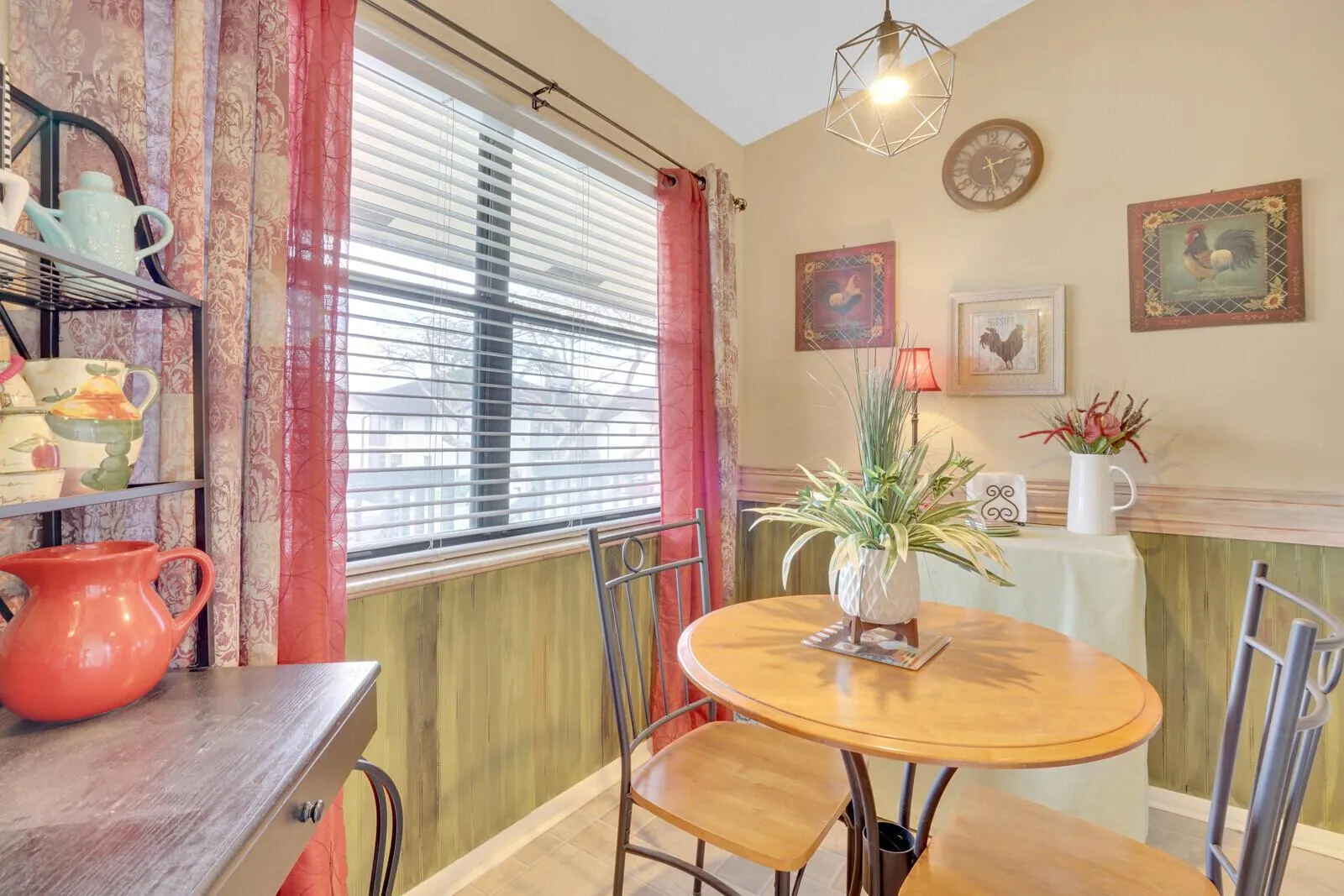 7593 Tahiti Lane, #202