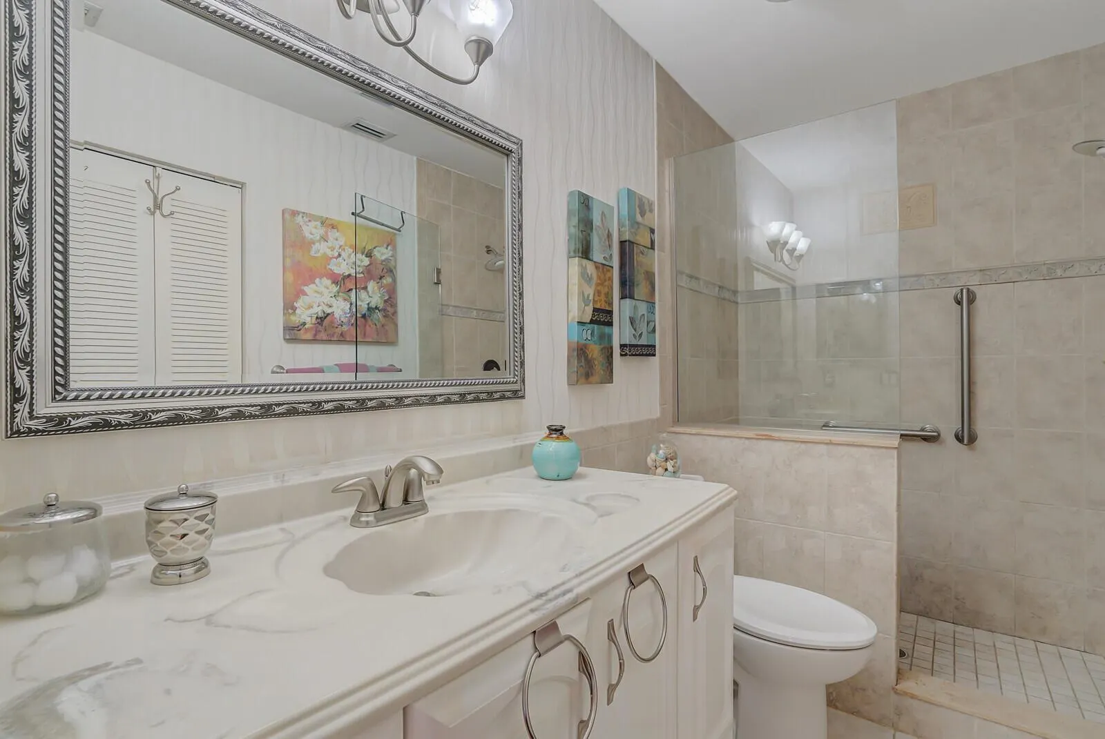 7593 Tahiti Lane, #202