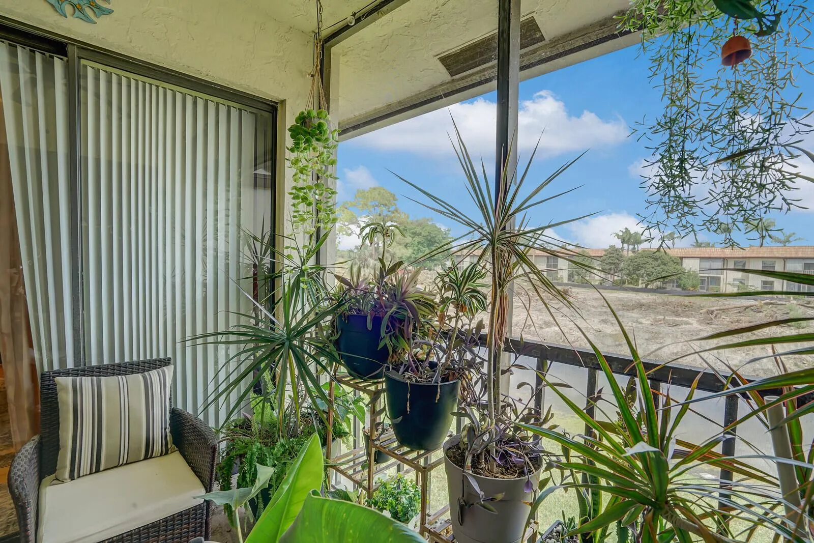 7593 Tahiti Lane, #202