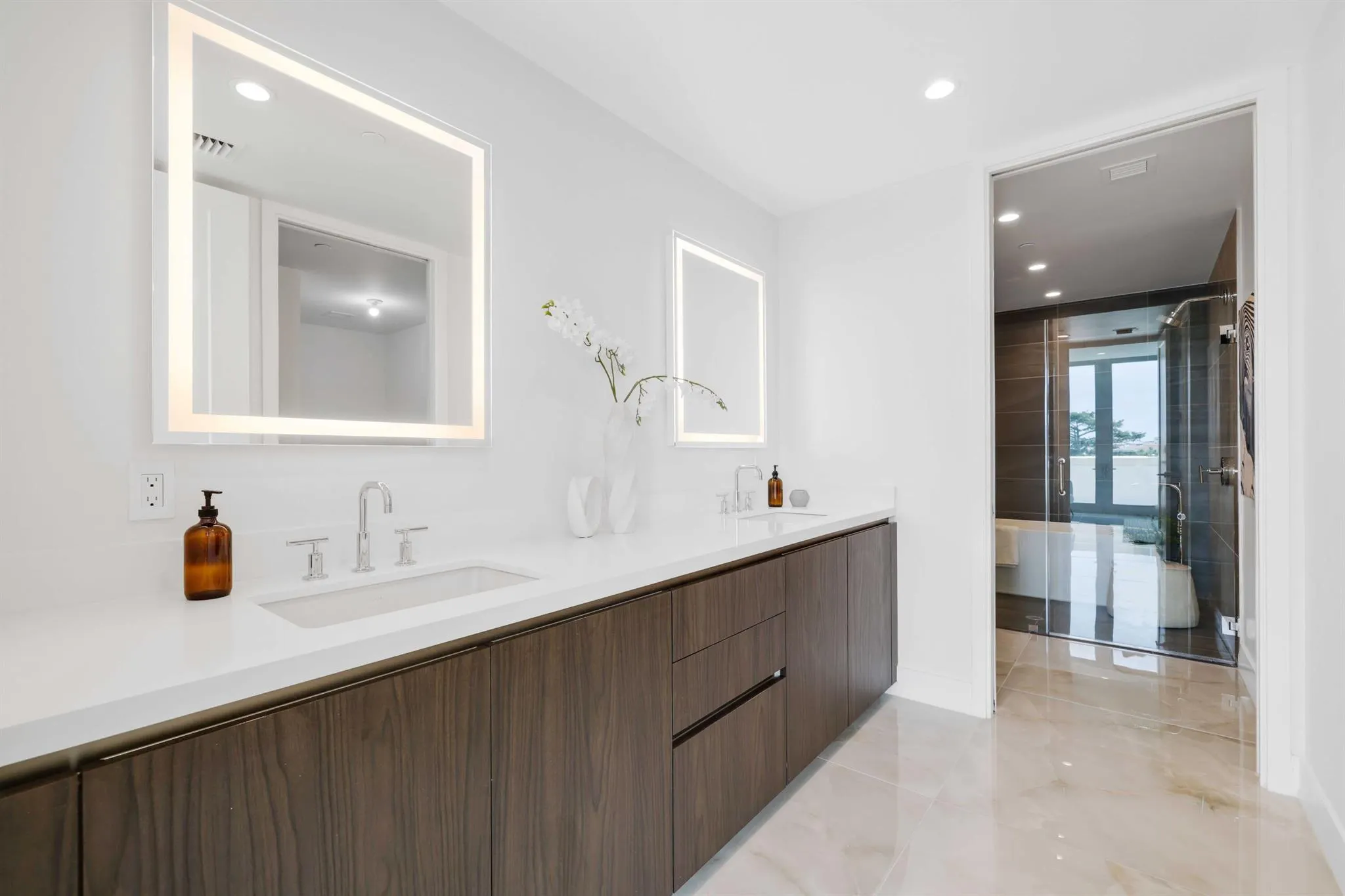 475 E Royal Palm Road, #506