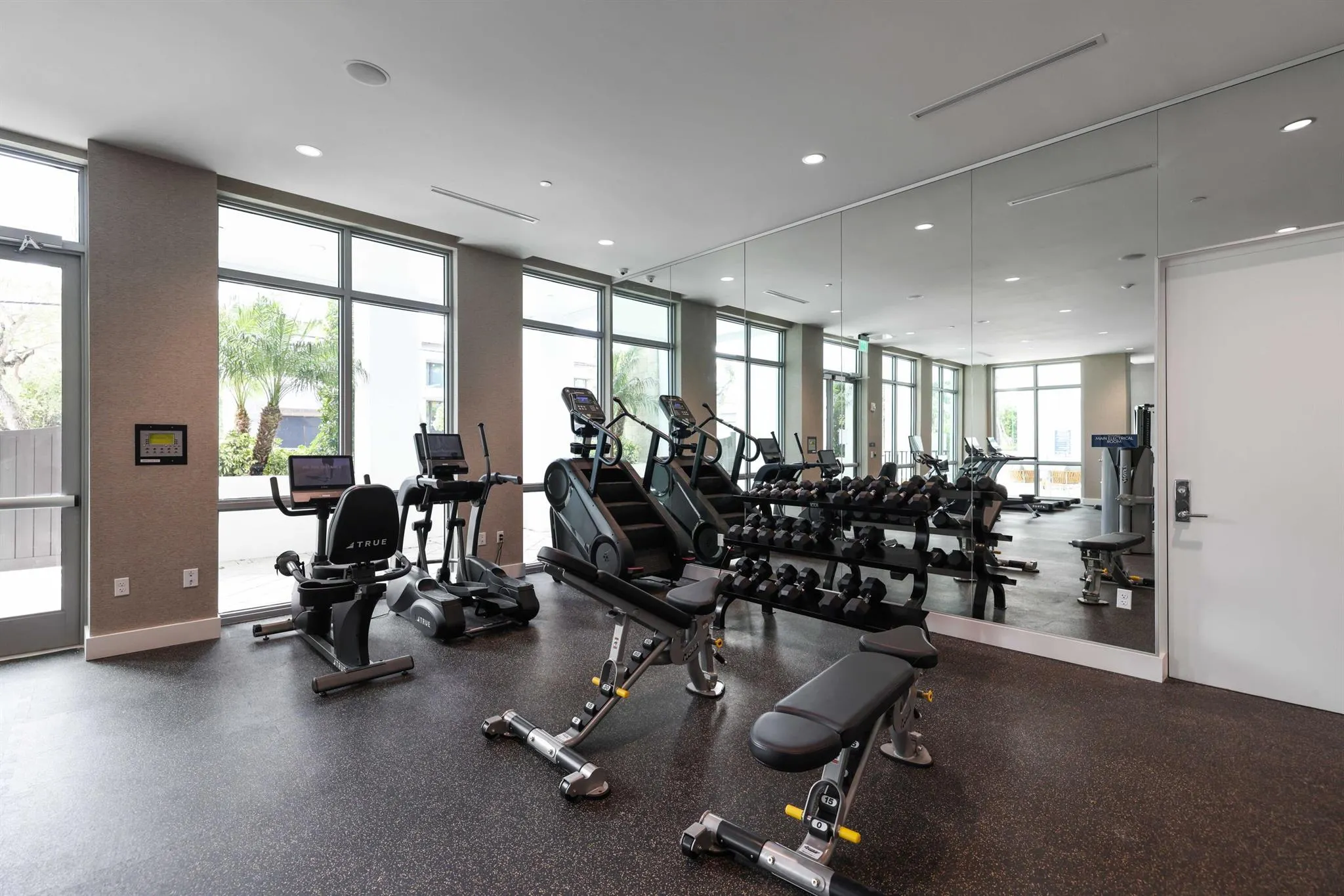 475 E Royal Palm Road, #506
