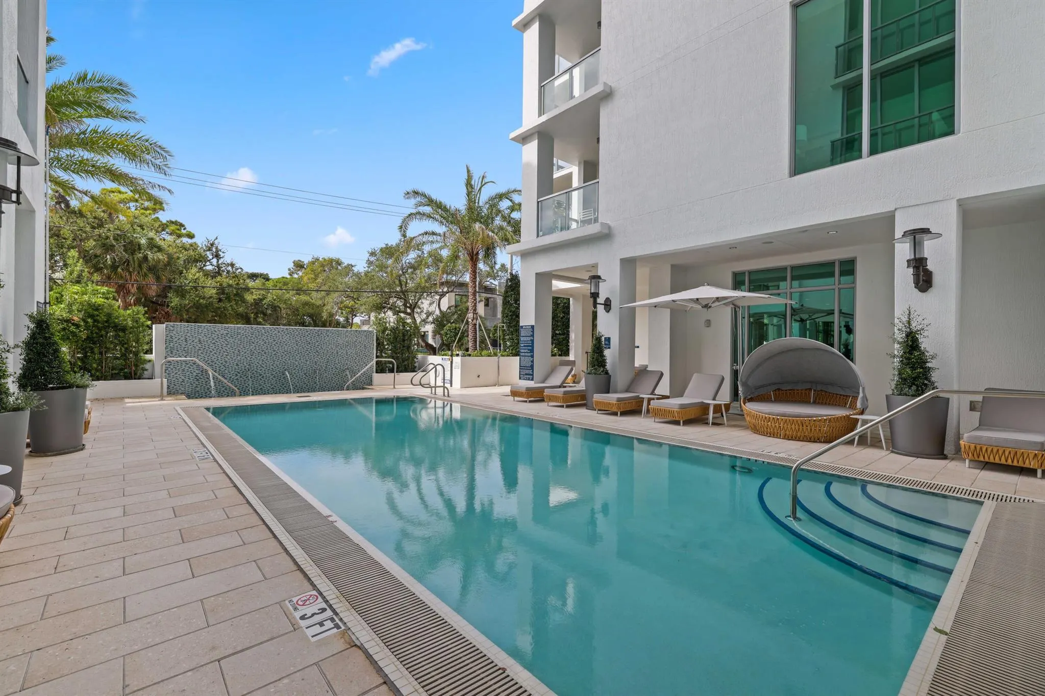 475 E Royal Palm Road, #506