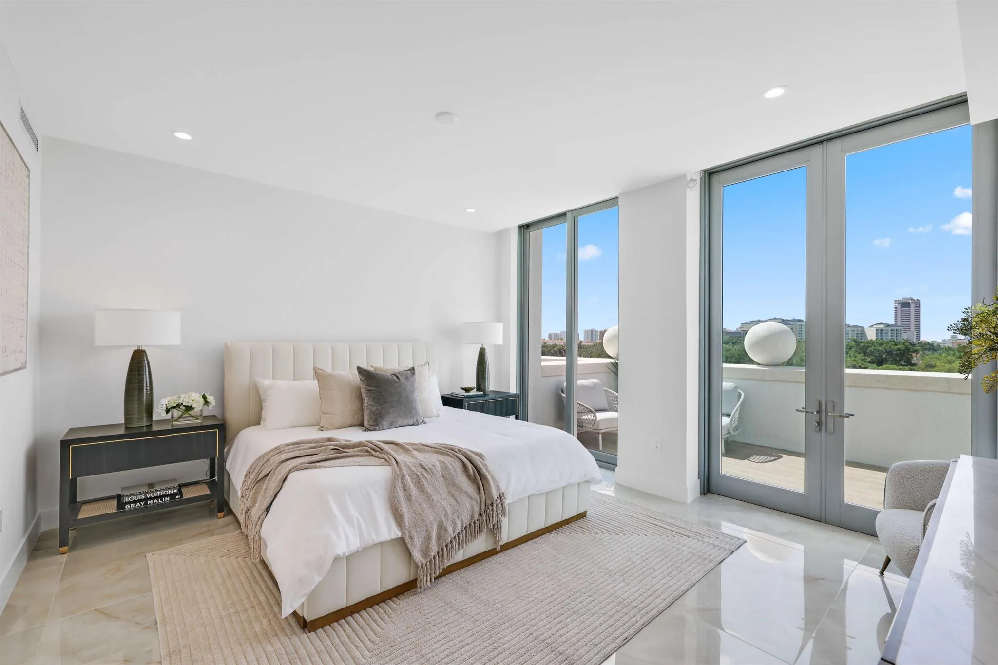 475 E Royal Palm Road, #506