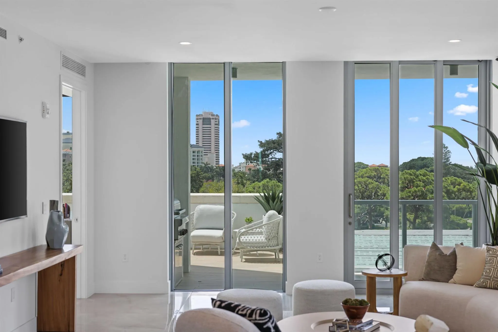 475 E Royal Palm Road, #506