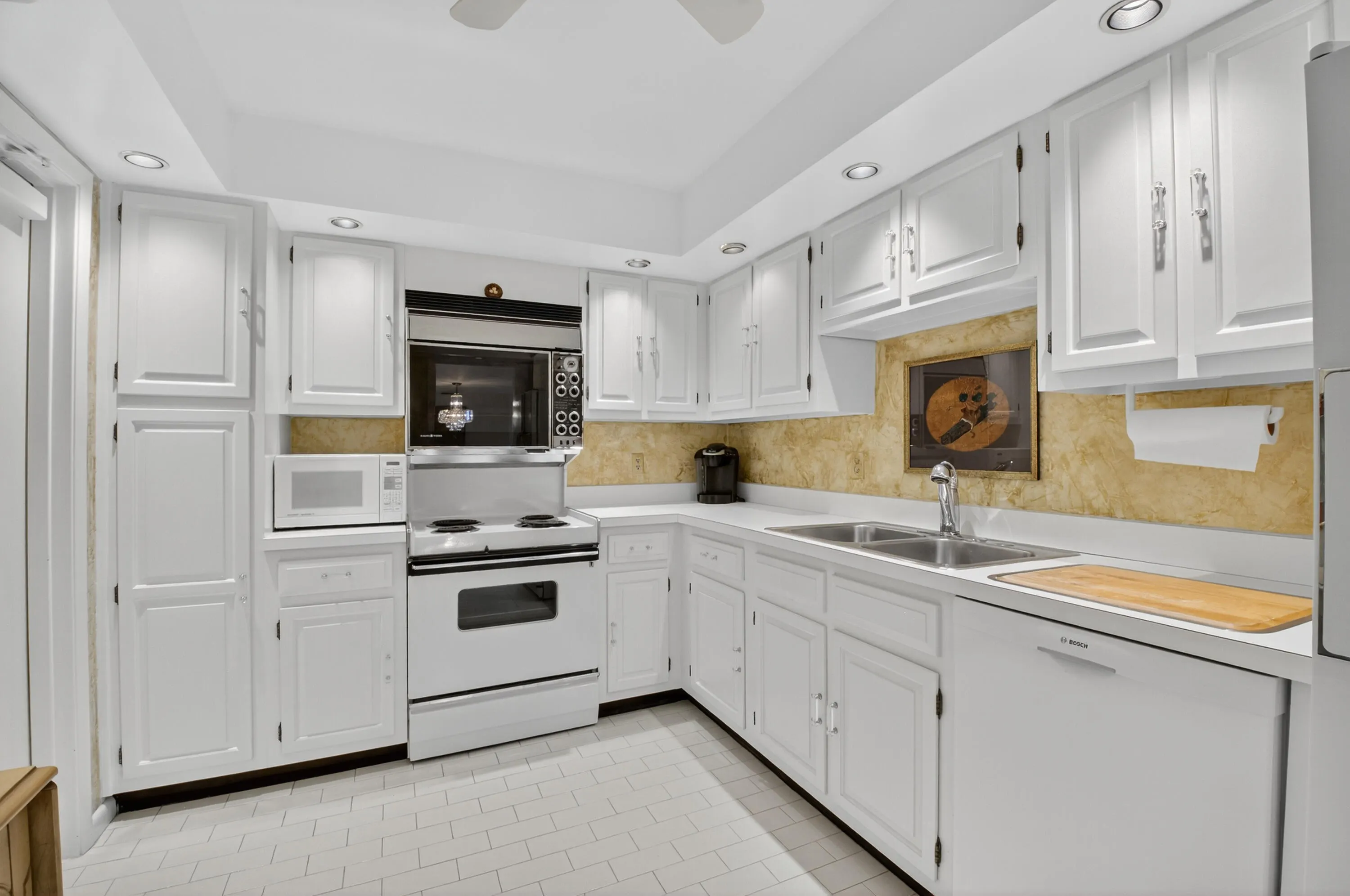 2701 N Ocean Boulevard, #E405